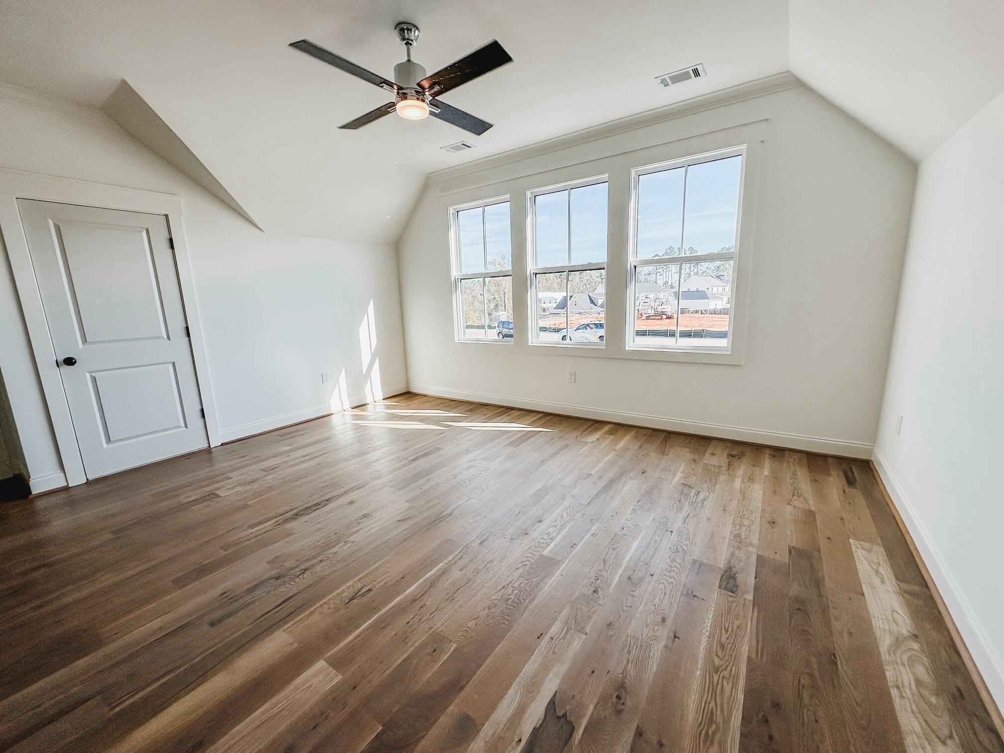 4015 Brant Drive