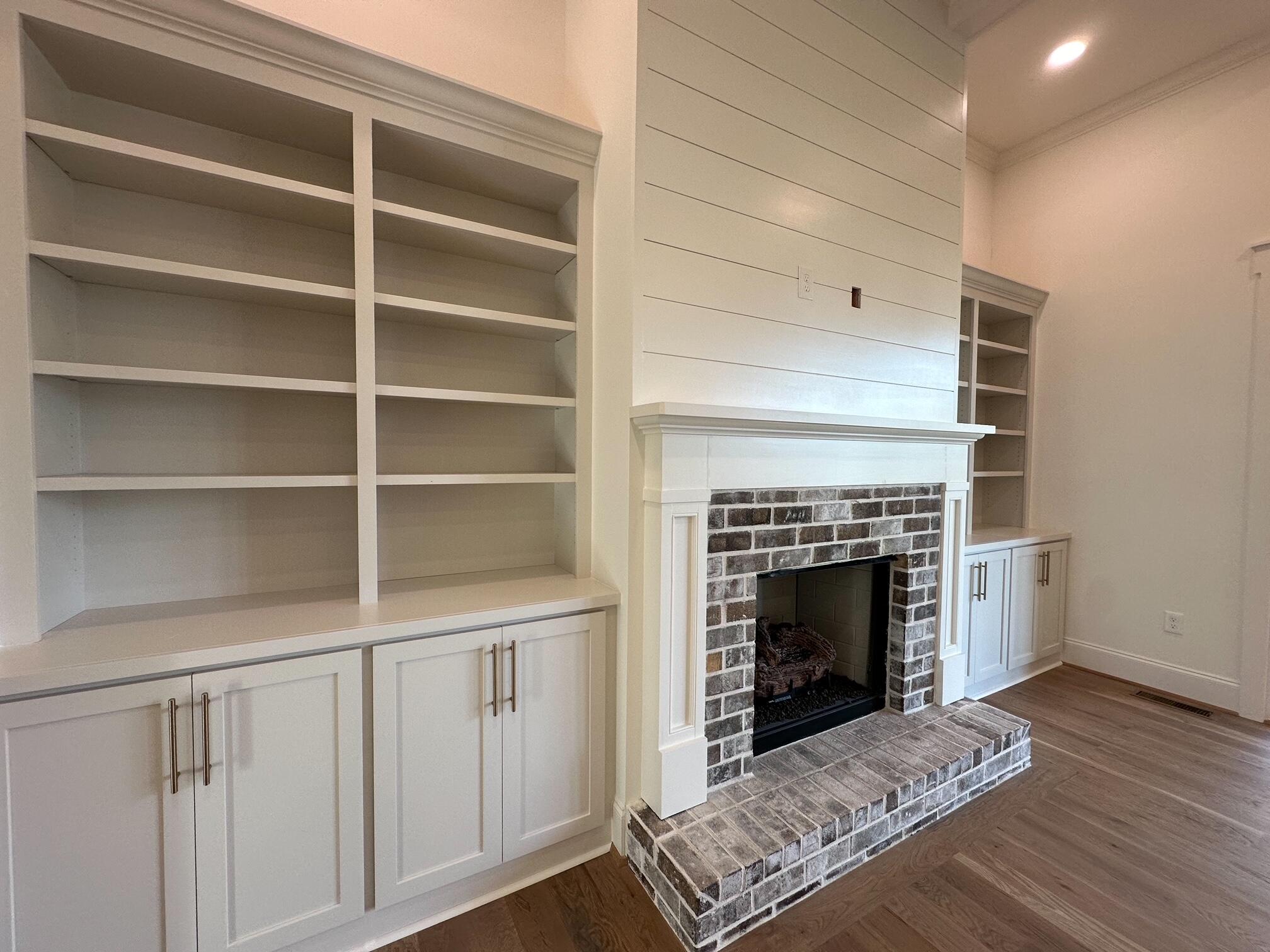 4015 Brant Drive