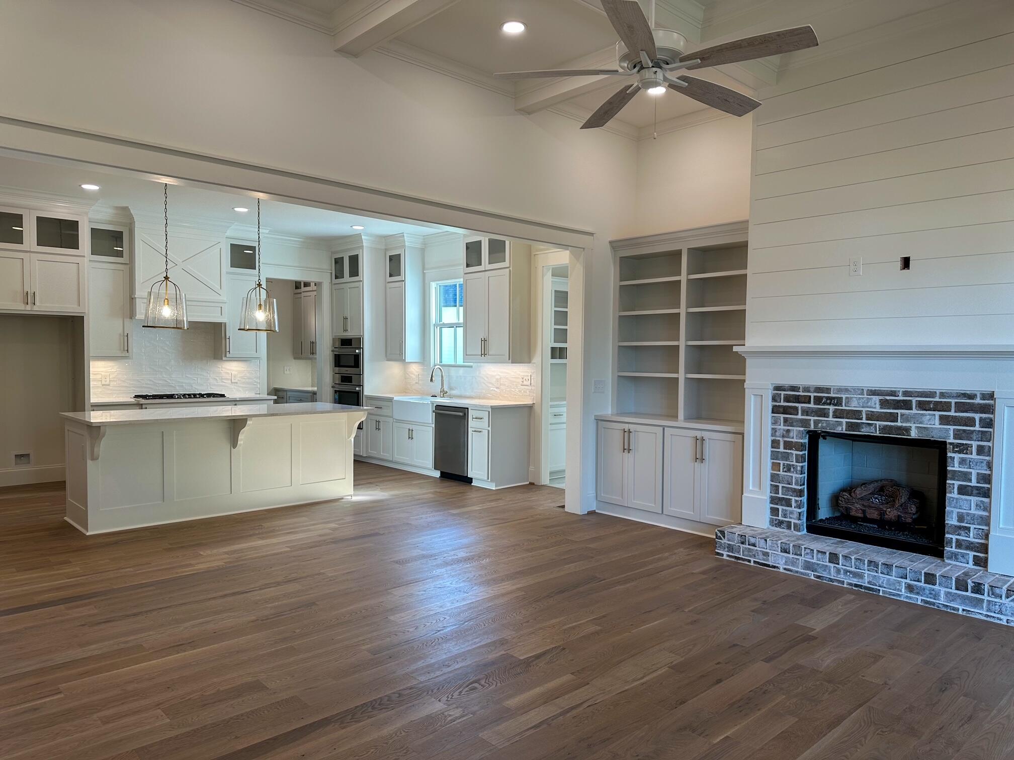 4015 Brant Drive