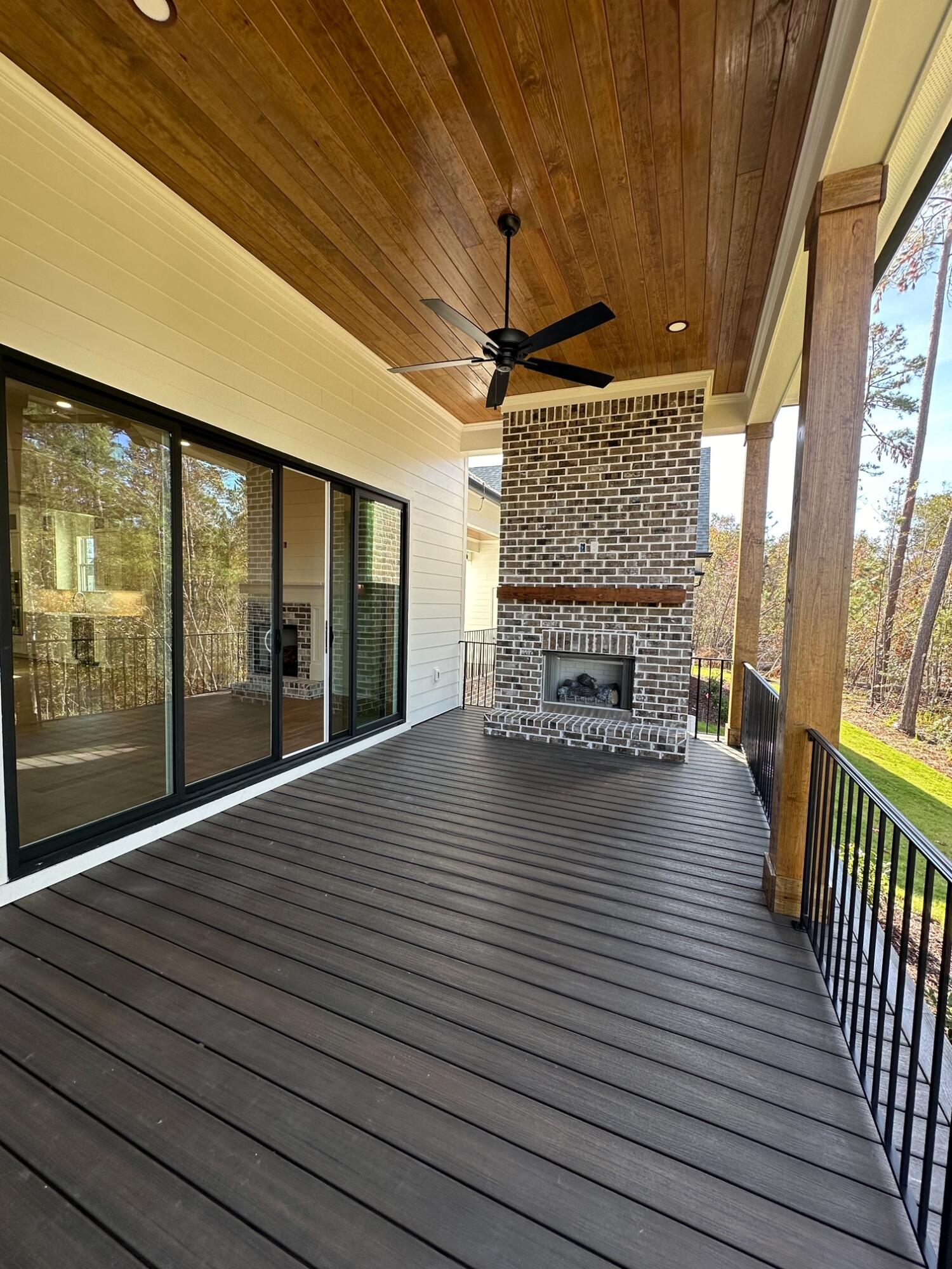 4015 Brant Drive