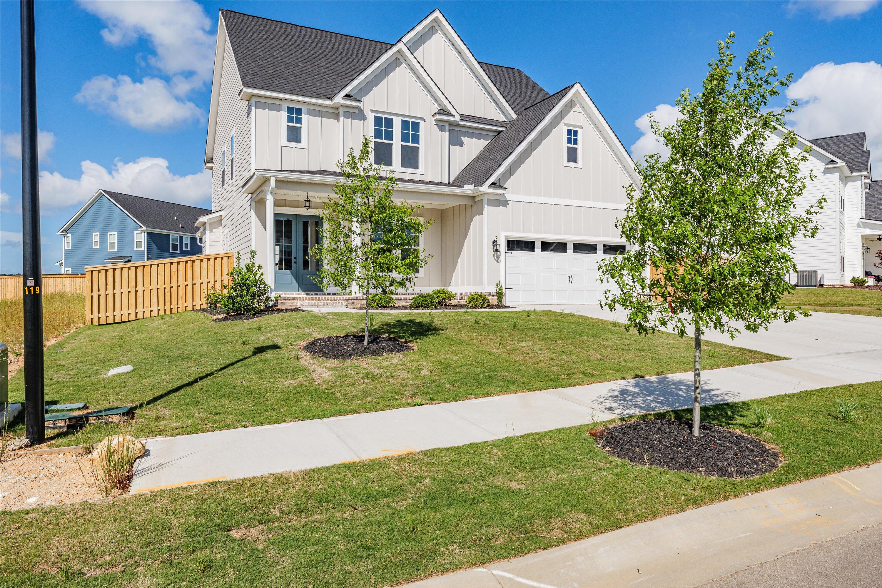 2976 Rosewood Drive Drive
