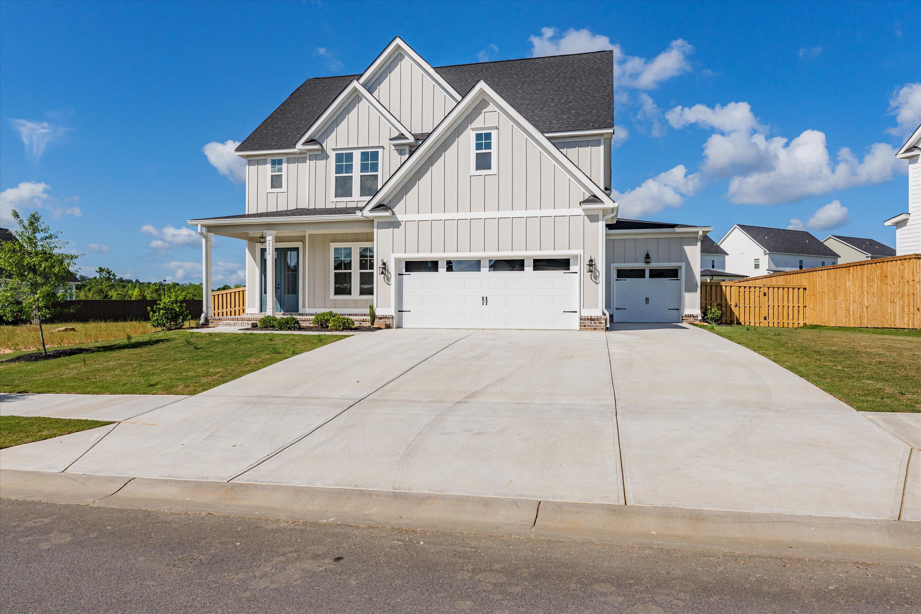 2976 Rosewood Drive Drive