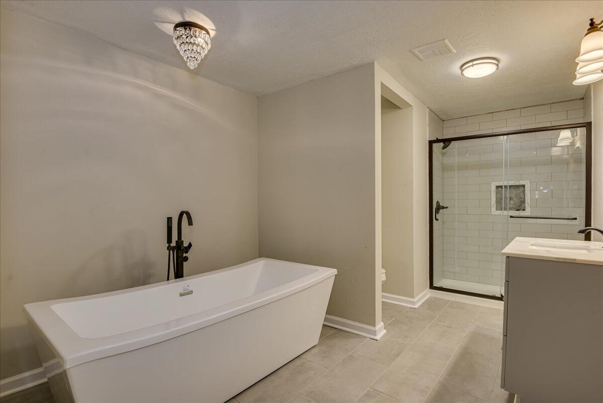 1065 Nathan Jones Road
