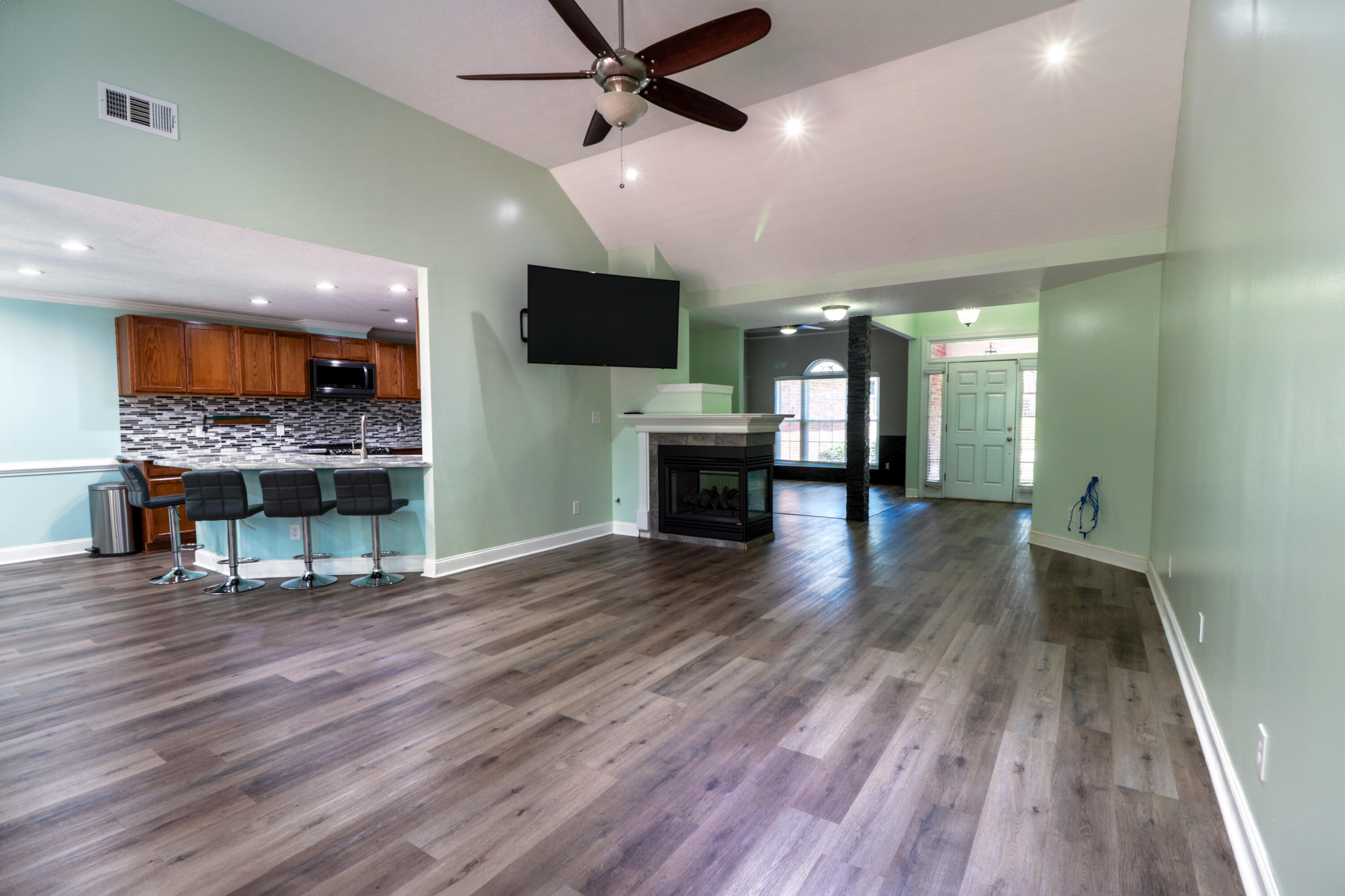 1050 Blackfoot Drive