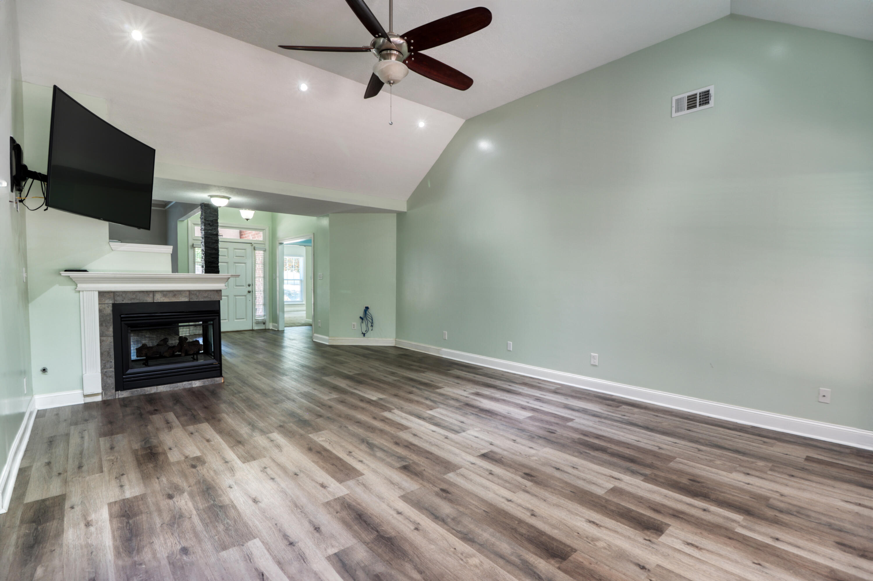 1050 Blackfoot Drive