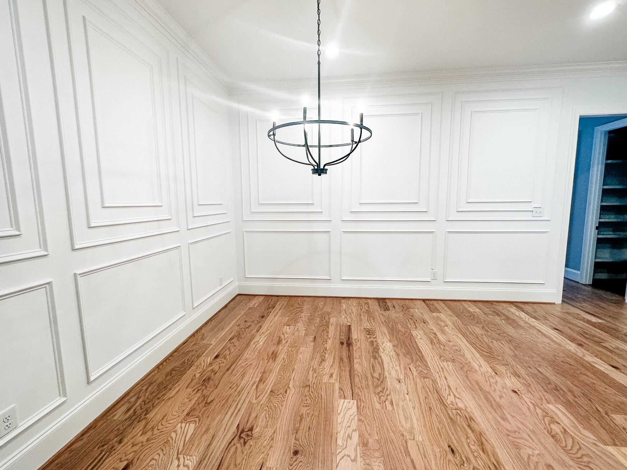 2106 Egret Circle