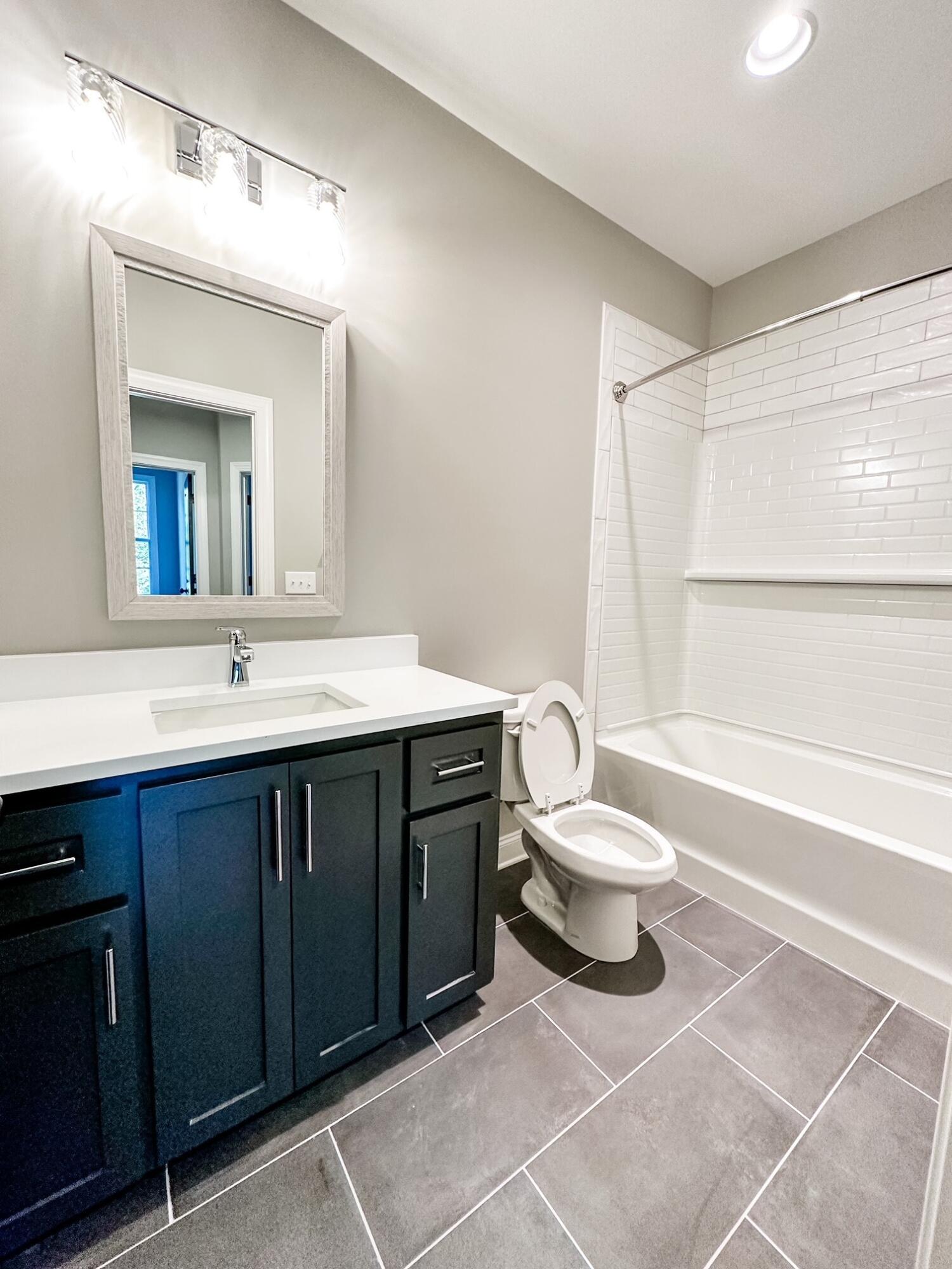 2106 Egret Circle