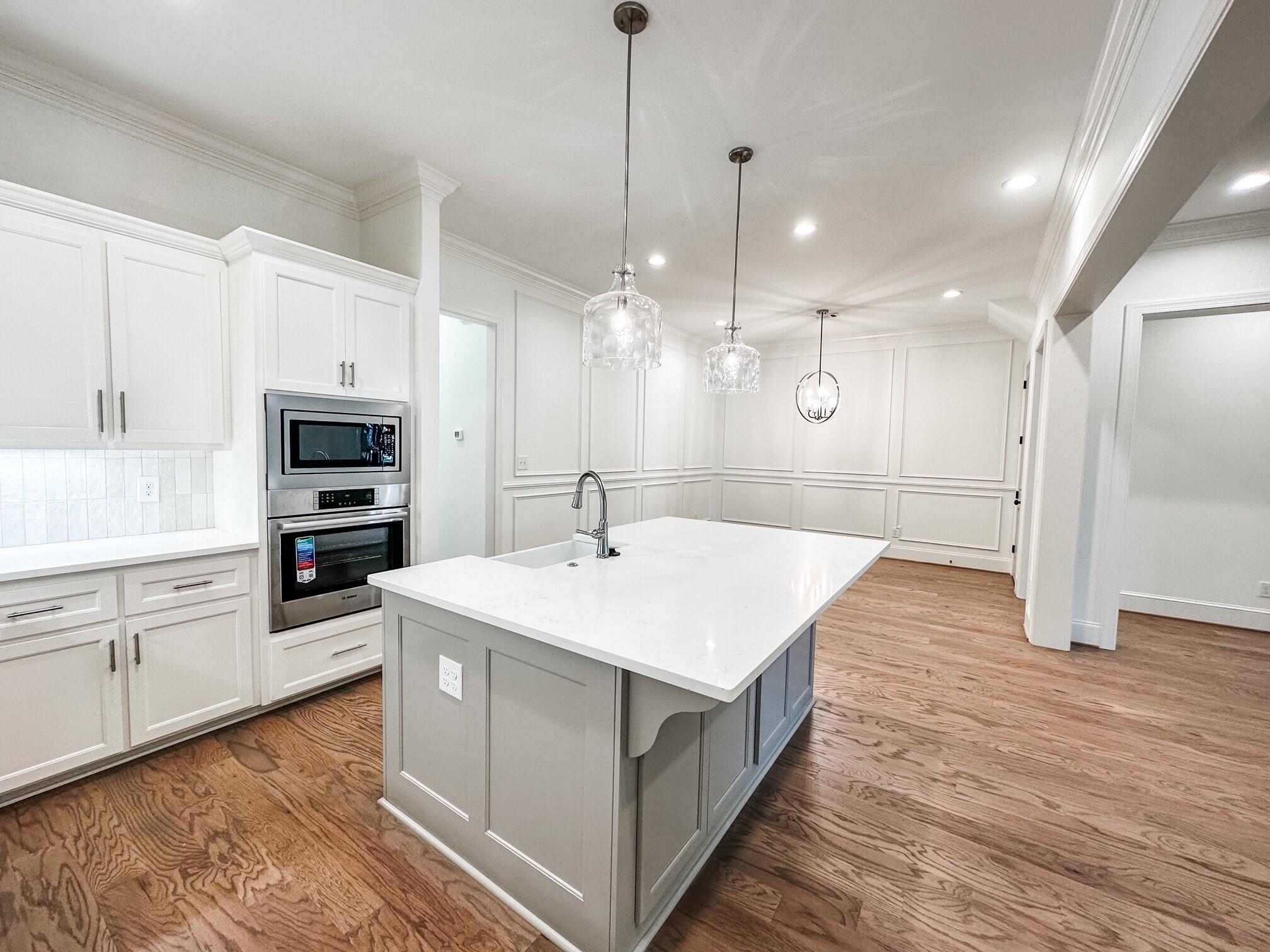 2108 Egret Circle