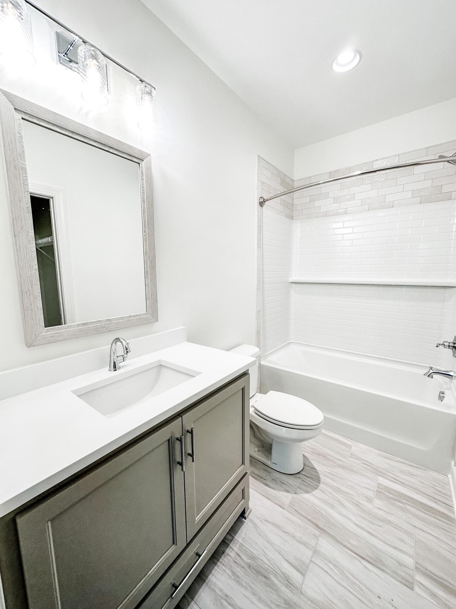 2108 Egret Circle
