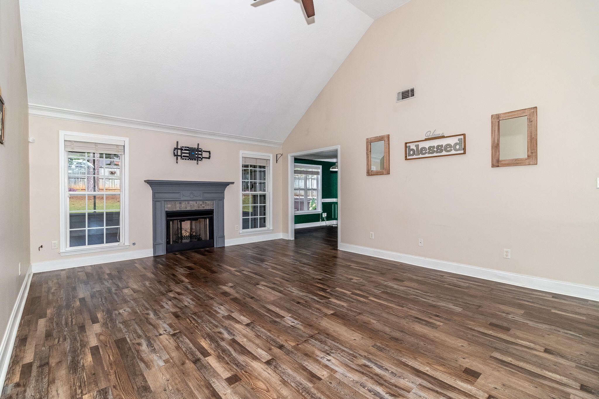 4079 Quinn Drive