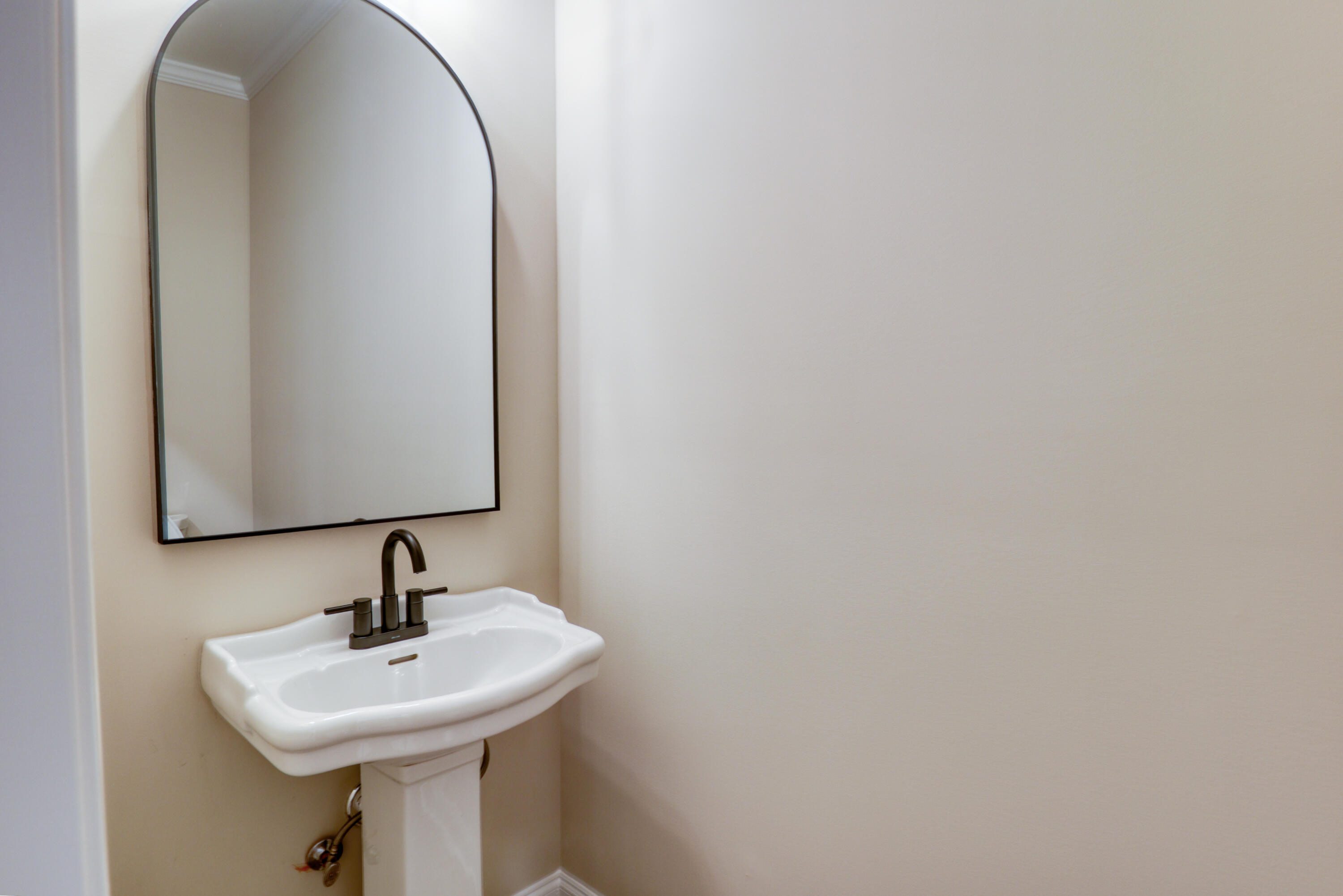 5321 Charnwood Forest Circle