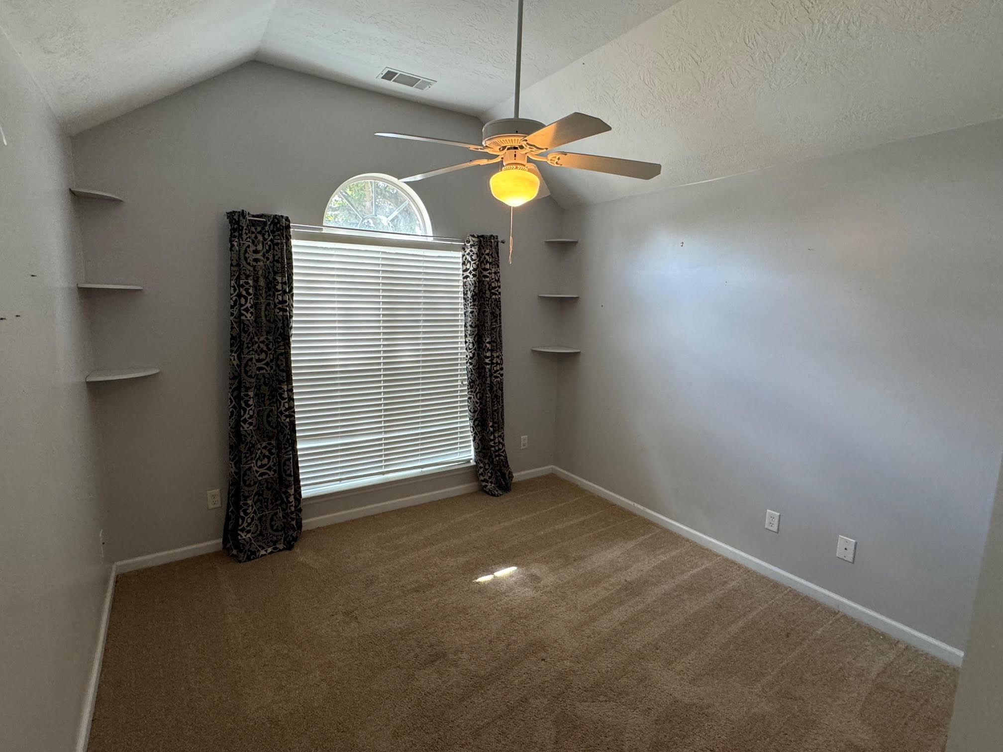 134 Cottonwood Court