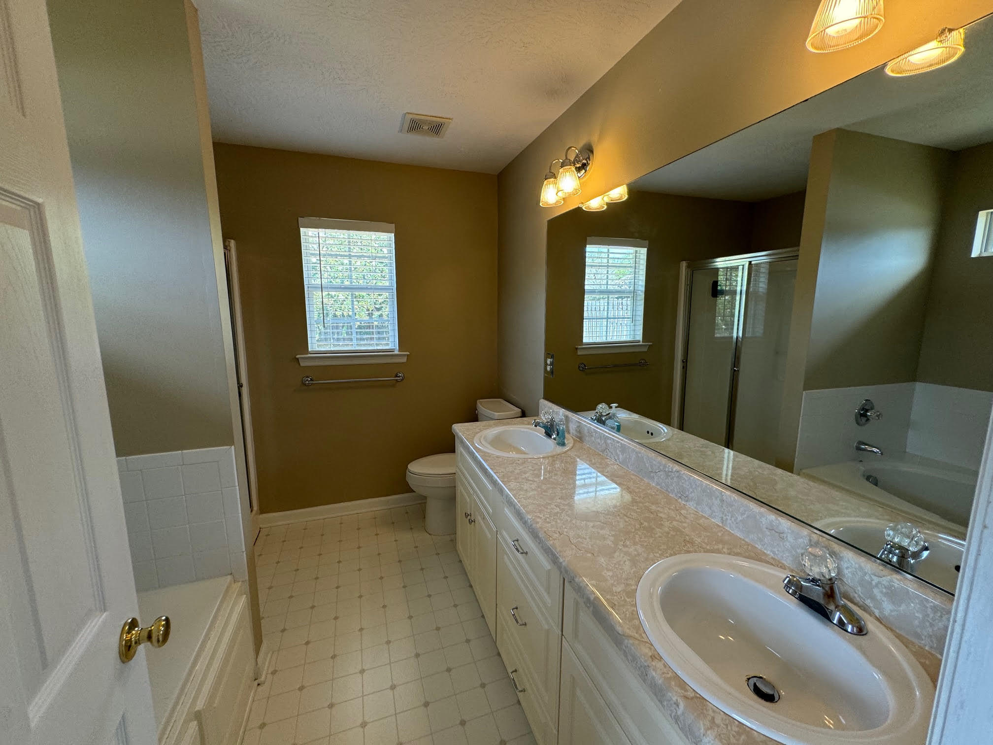 134 Cottonwood Court