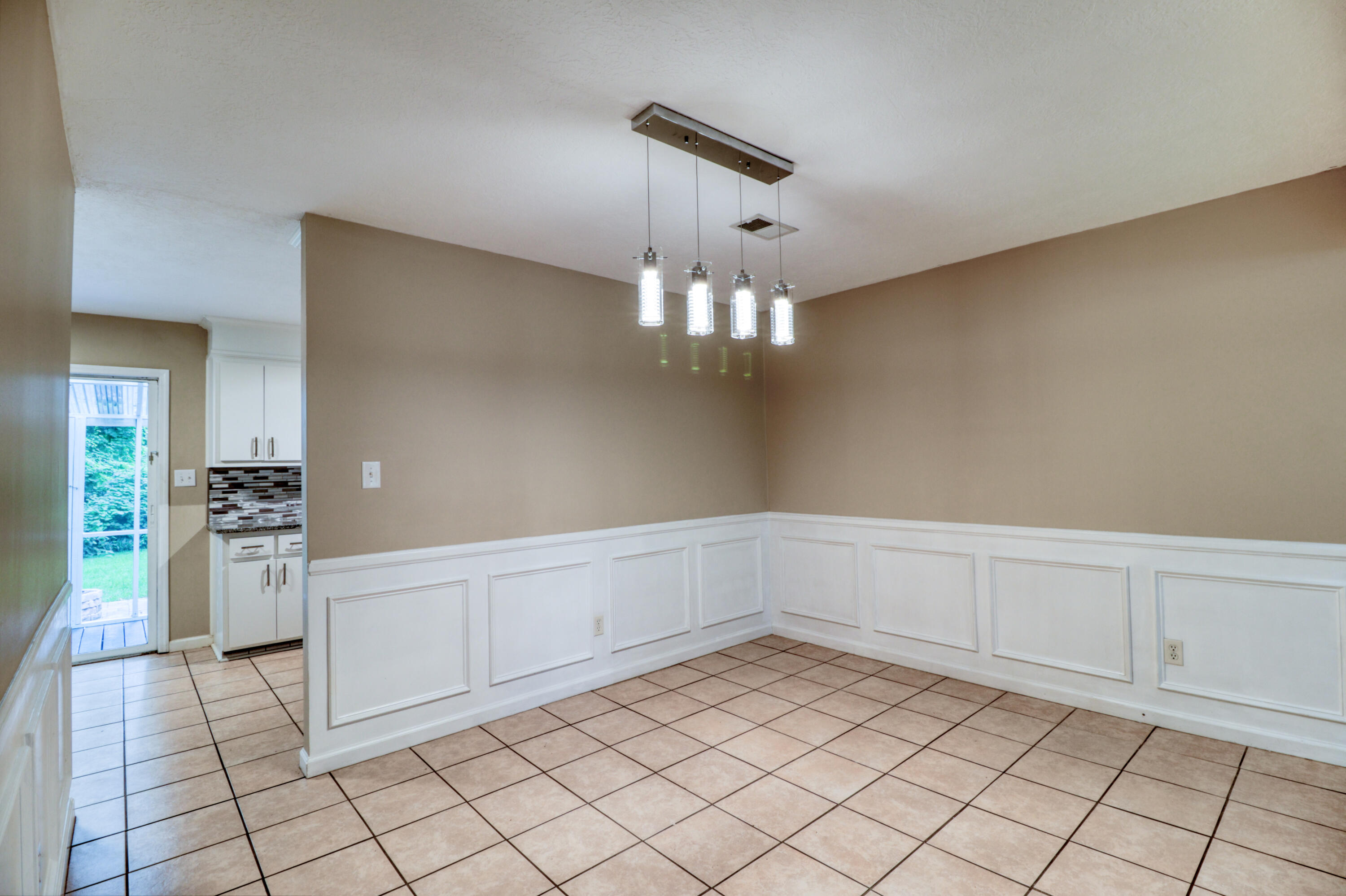 4415 Forrest Drive