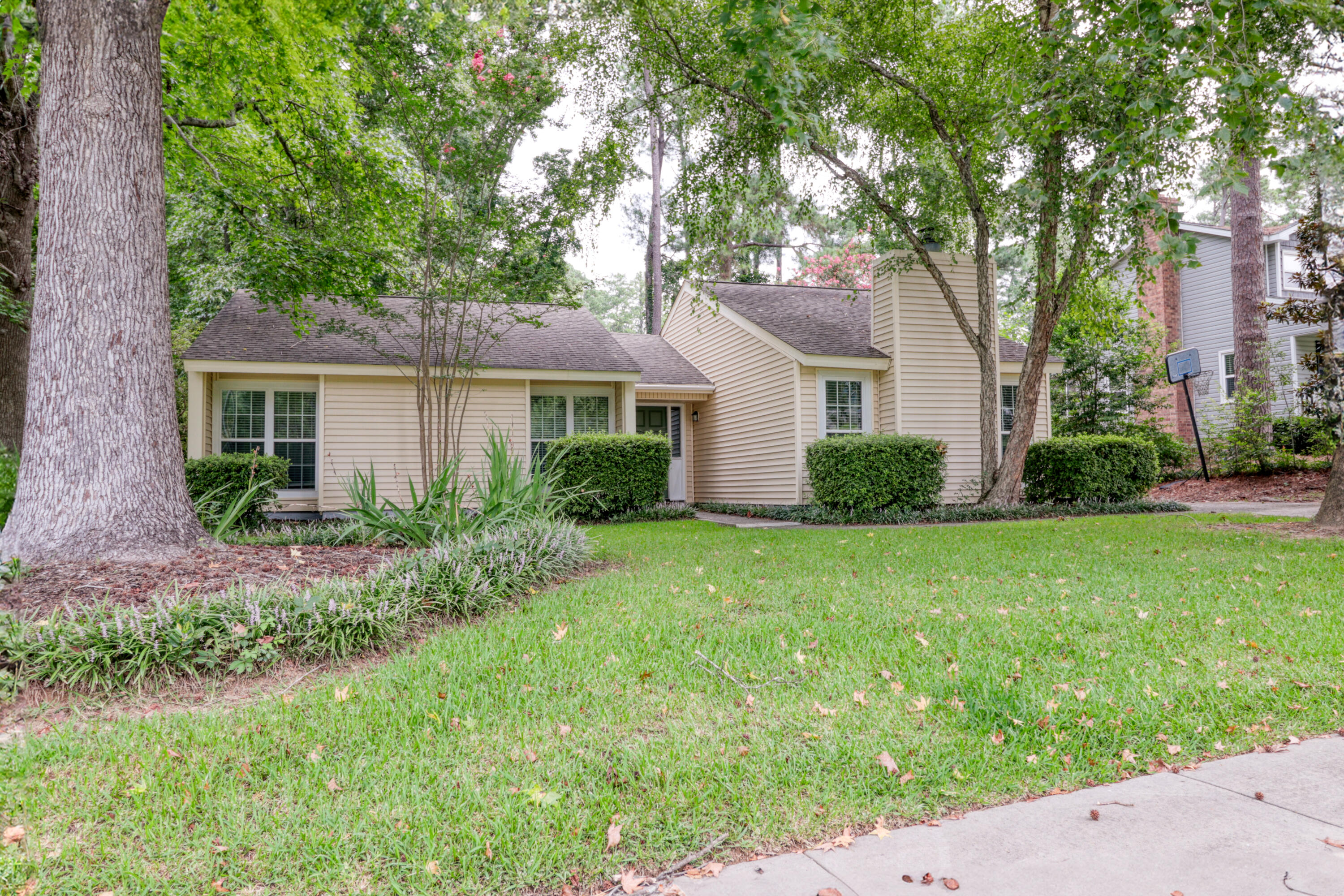 4415 Forrest Drive