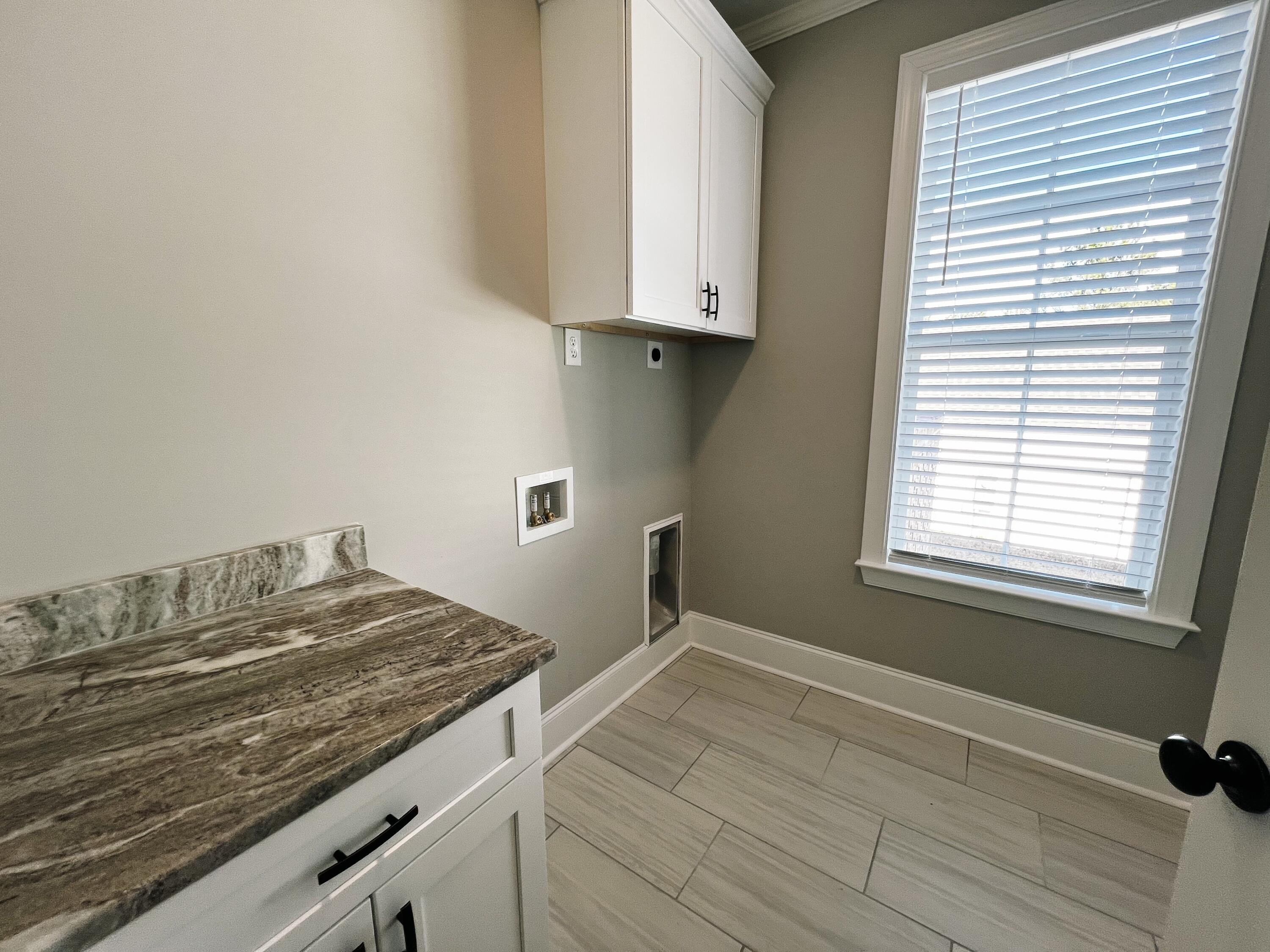 310 Whithorn Court
