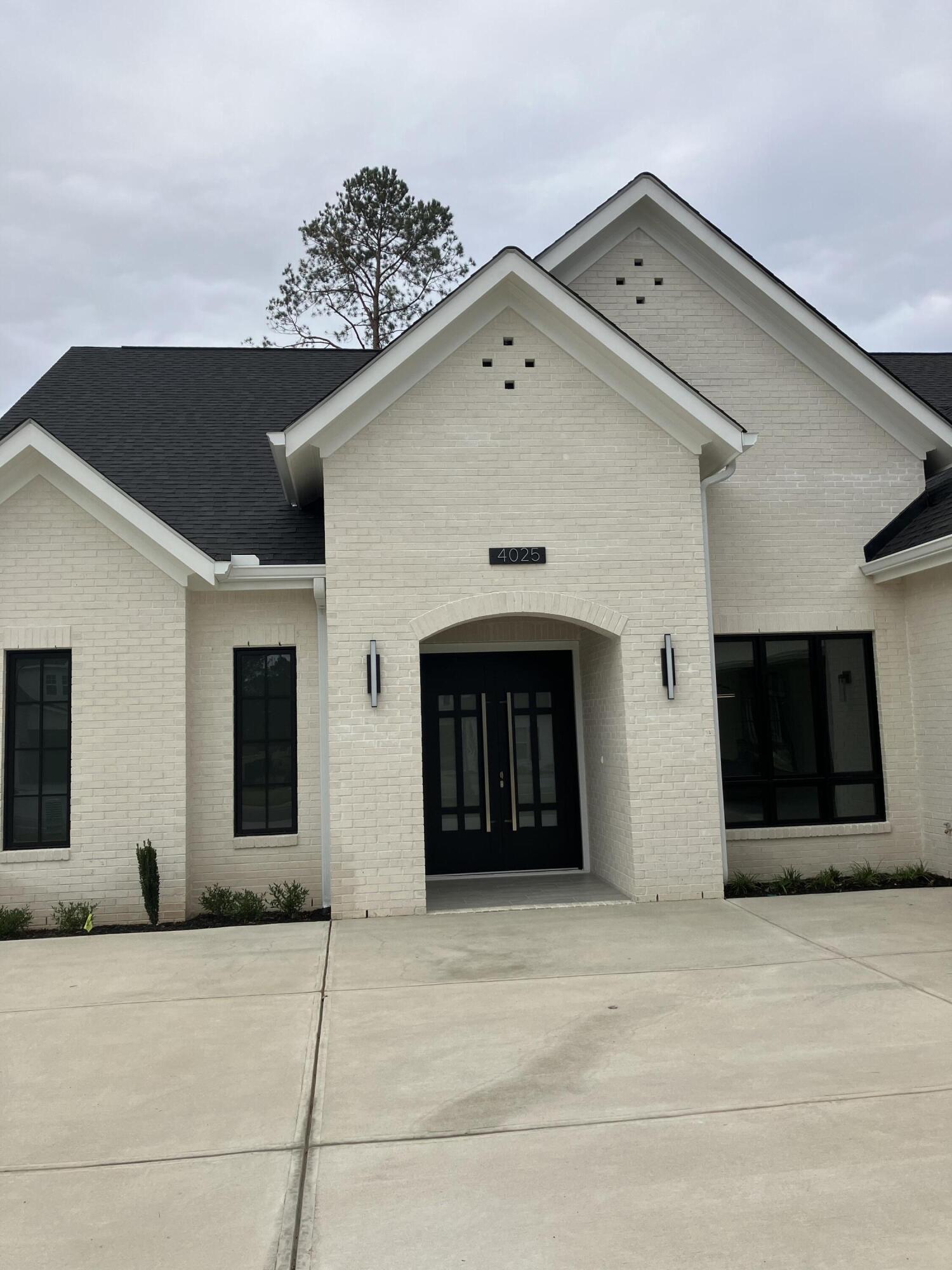 4025 Brant Drive