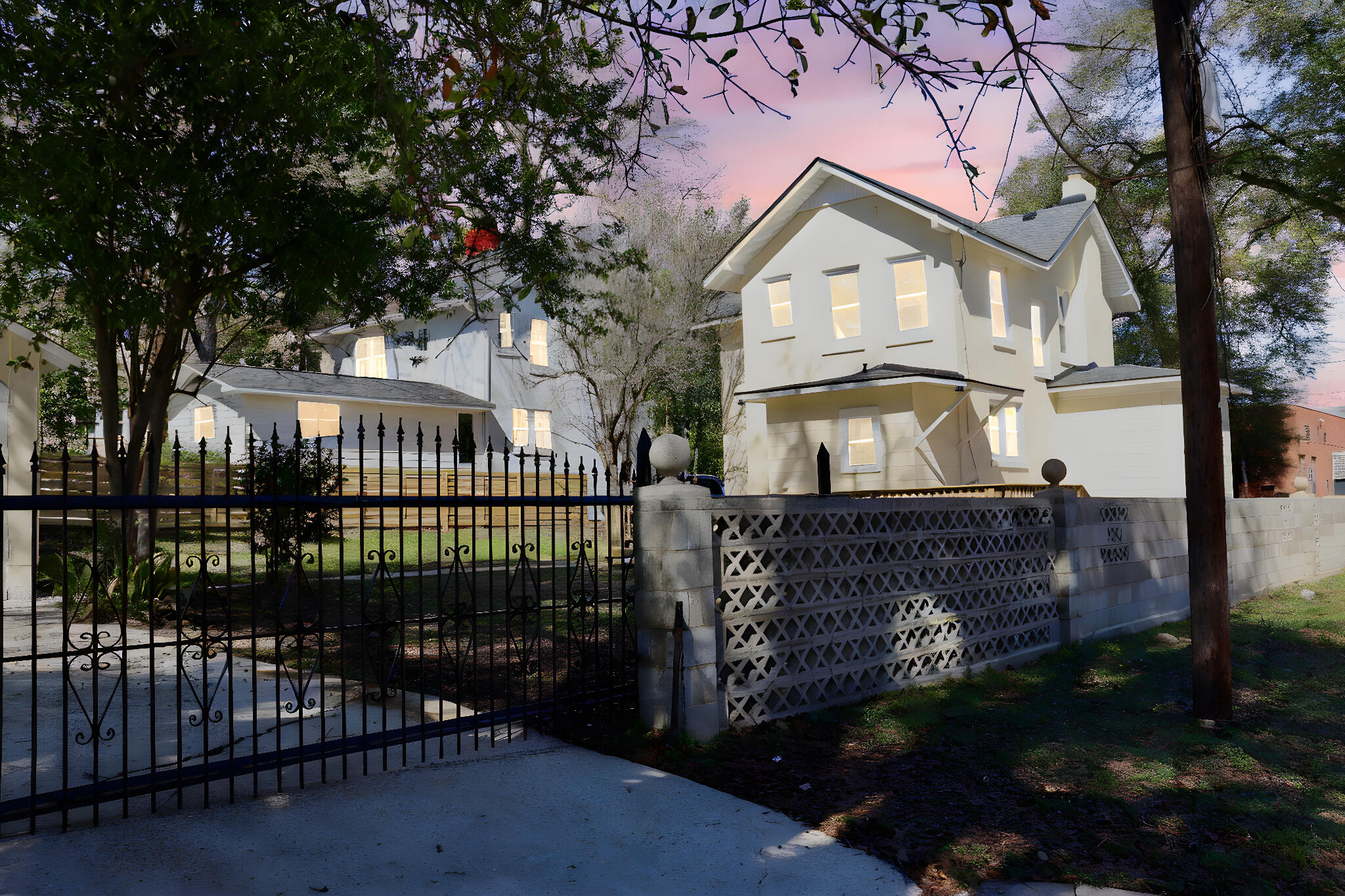 2002 Bransford Avenue