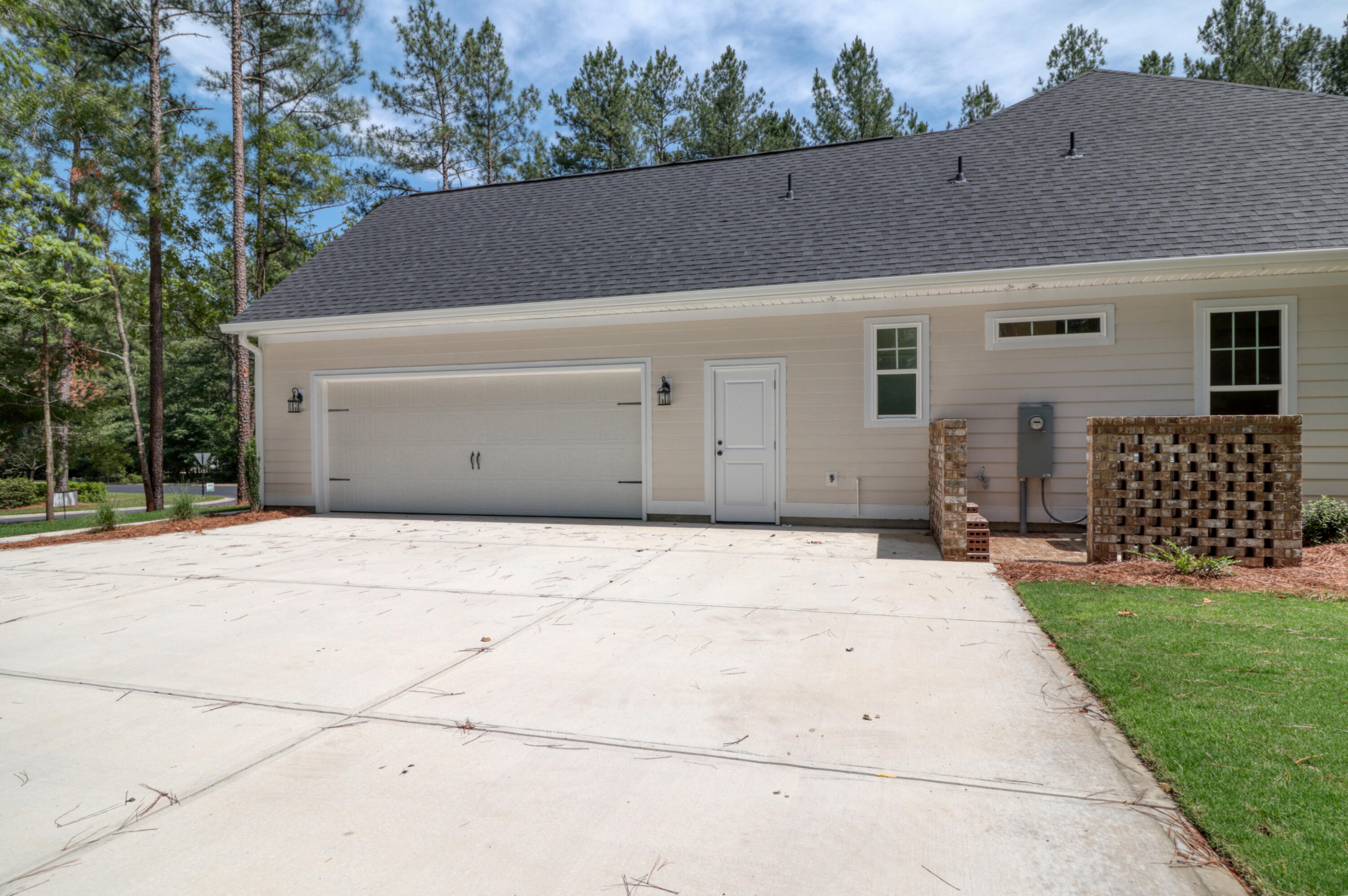 450 Devonshire Drive