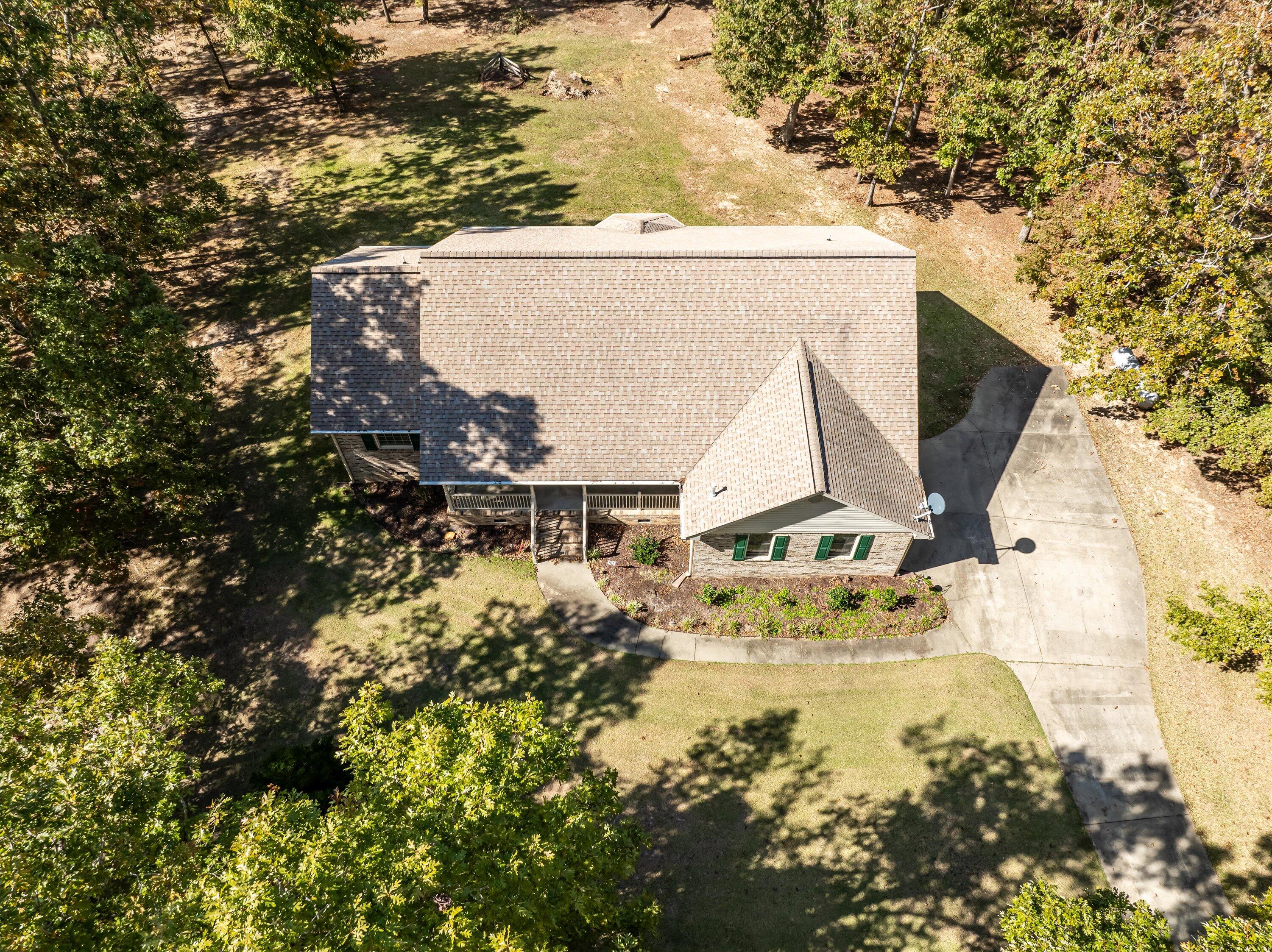 1085 Maple Ct.