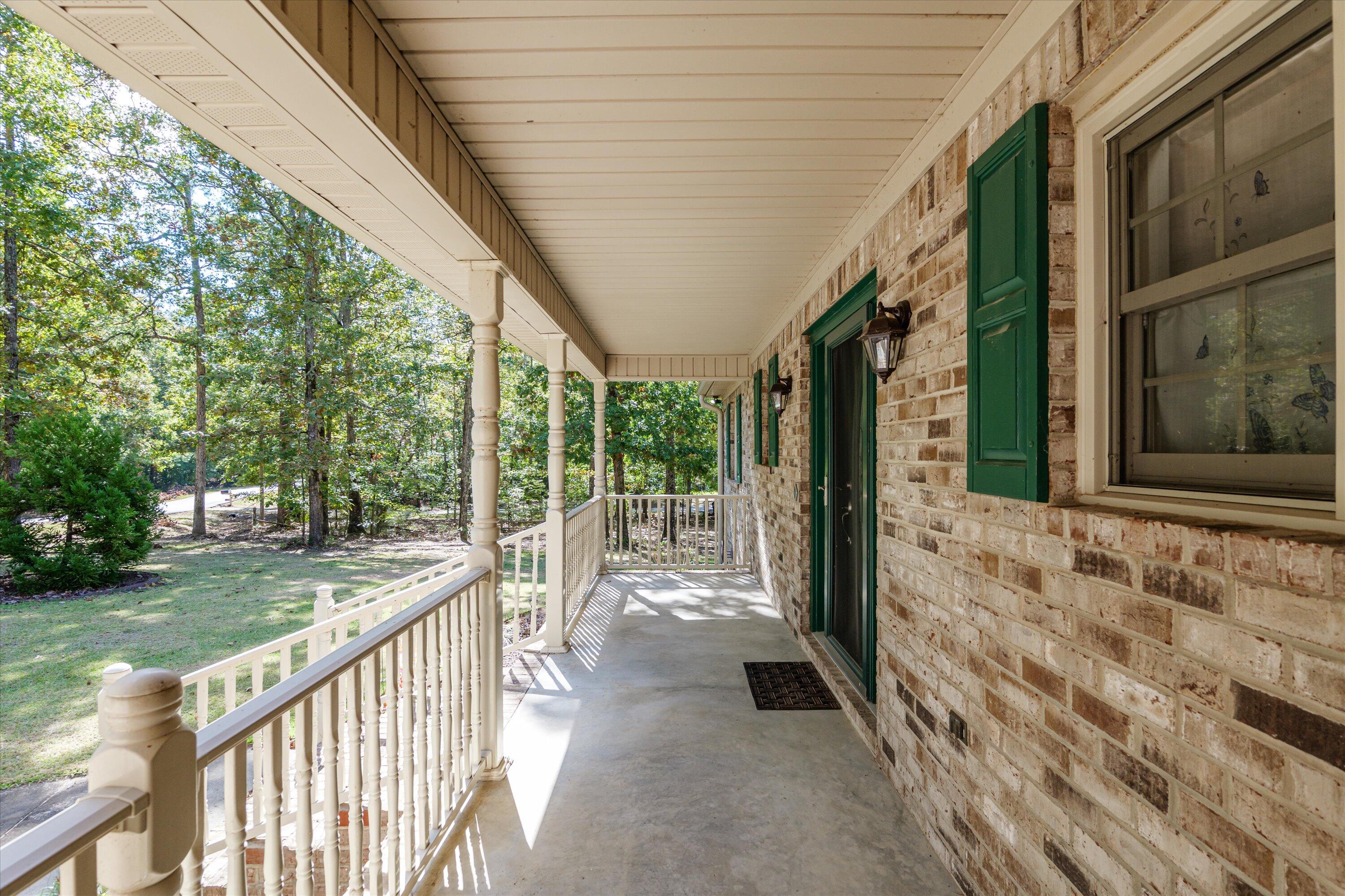 1085 Maple Ct.