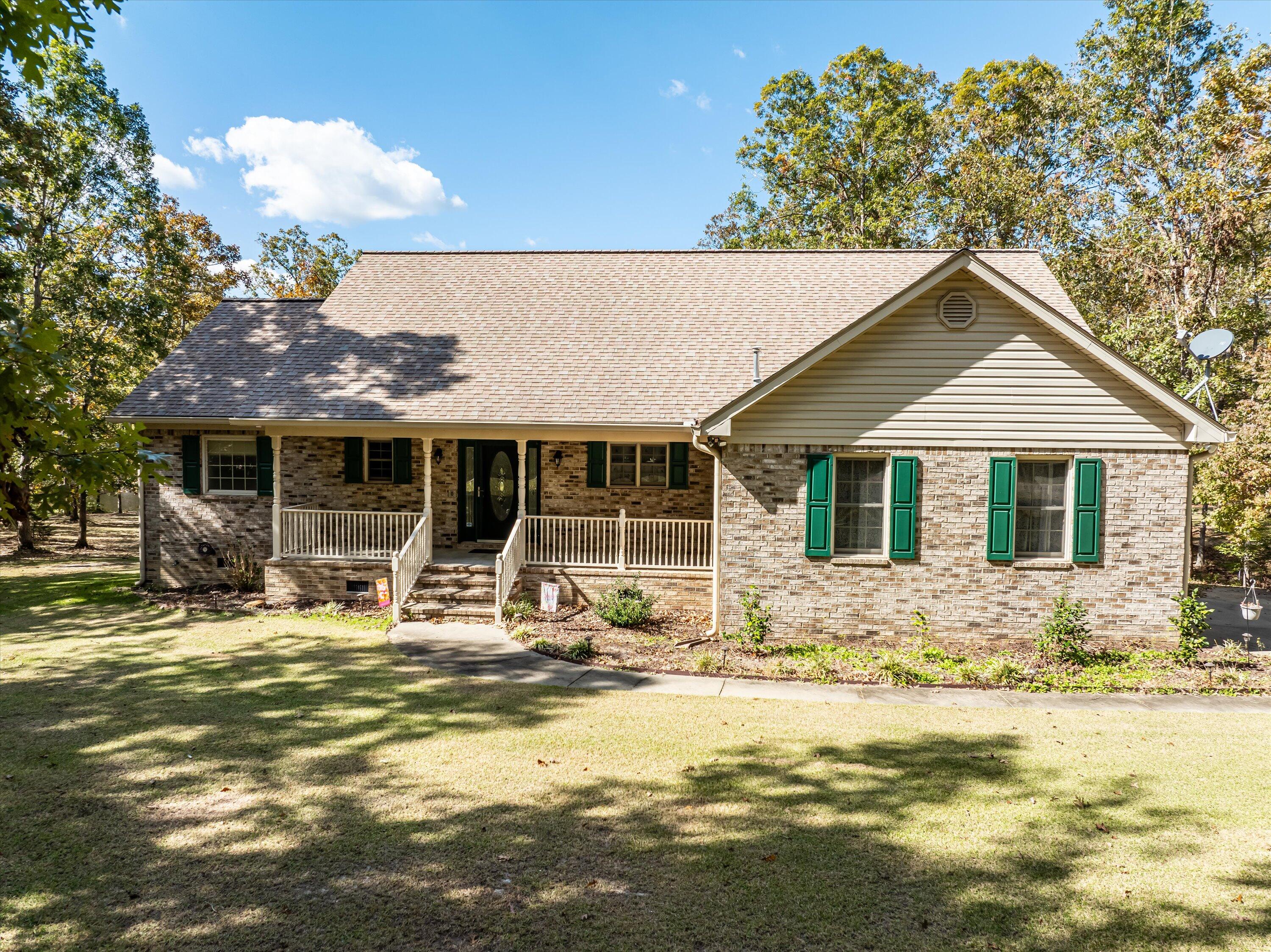 1085 Maple Ct.