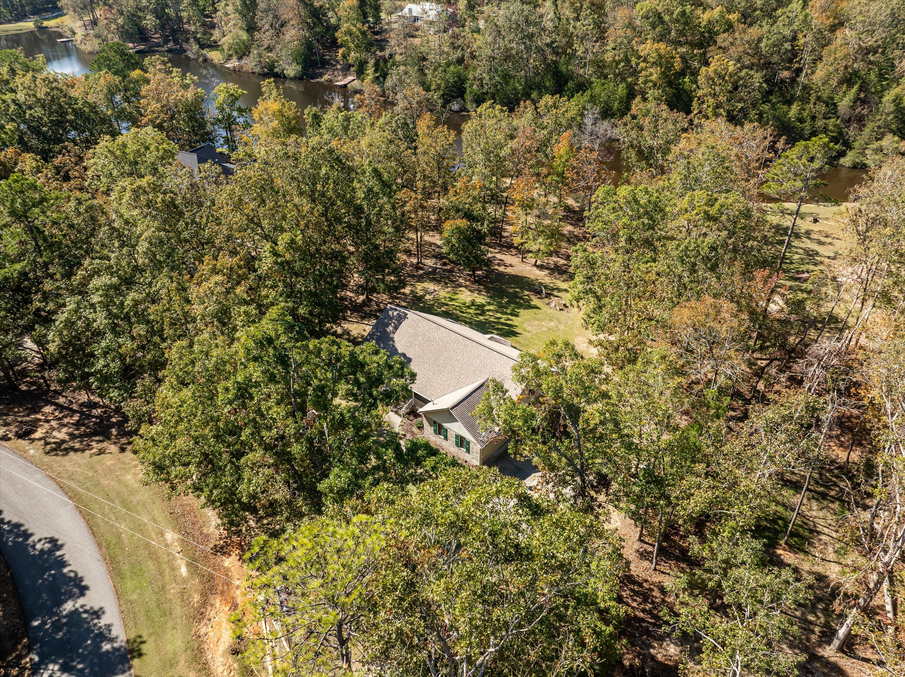 1085 Maple Ct.