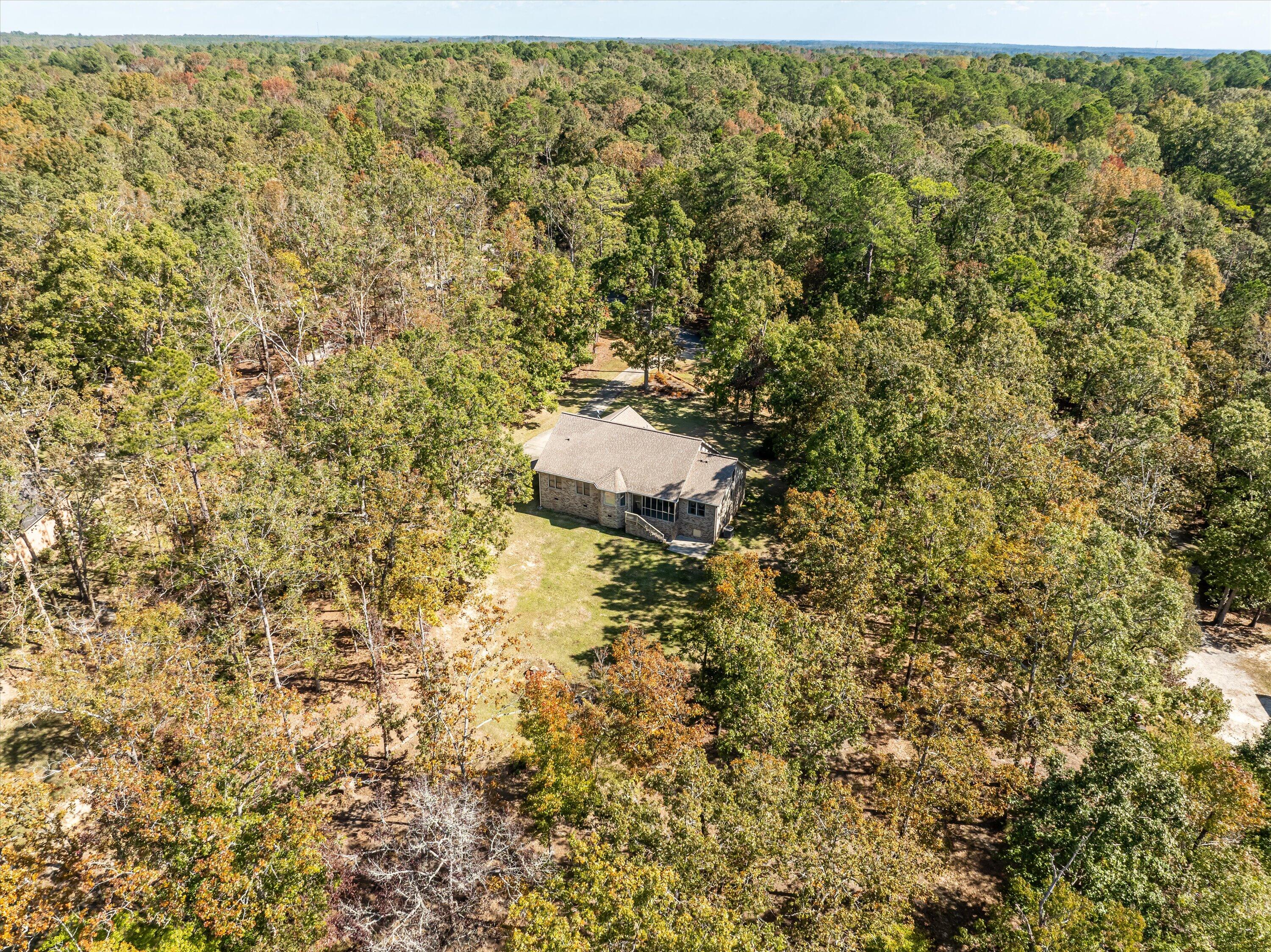1085 Maple Ct.