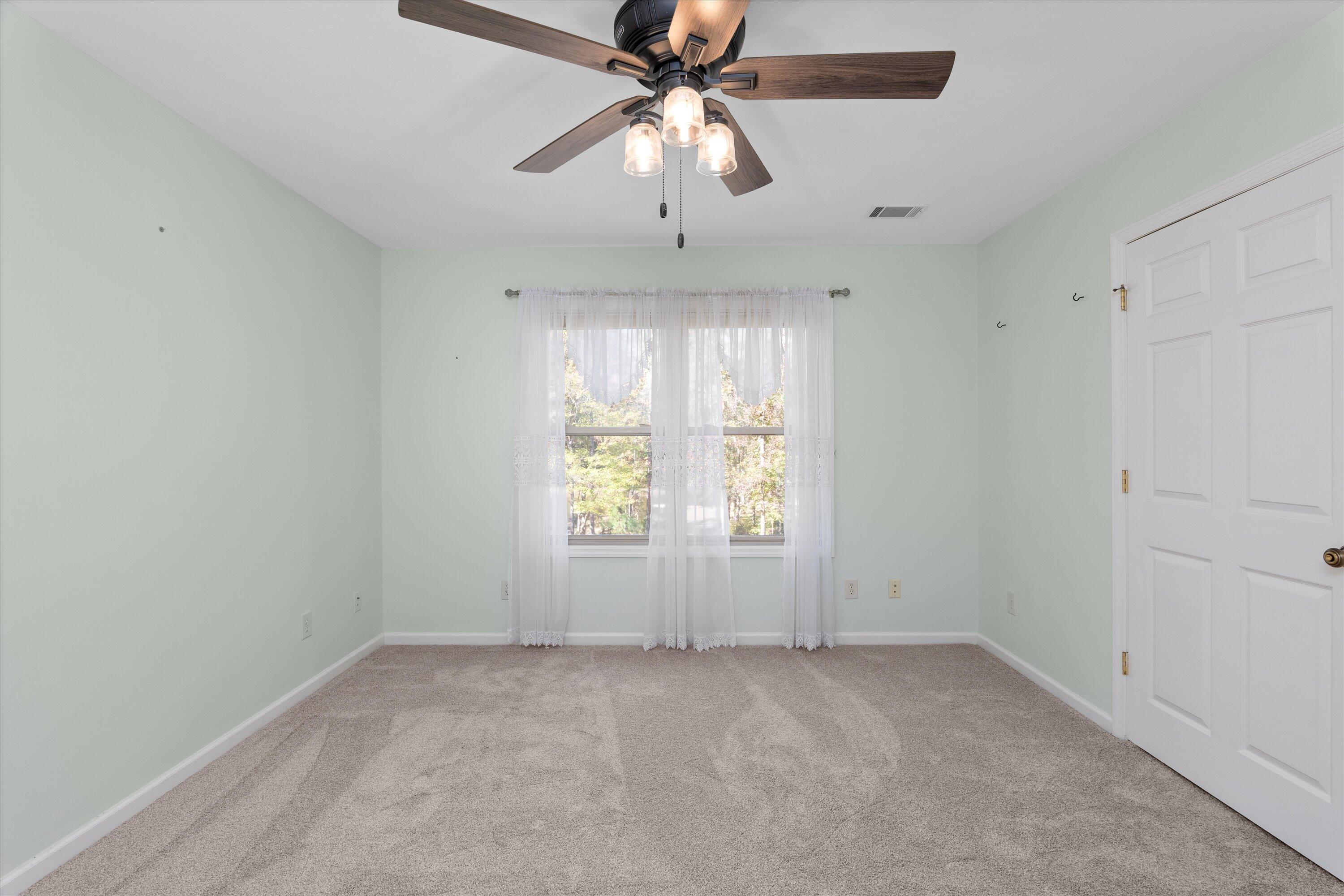 1085 Maple Ct.