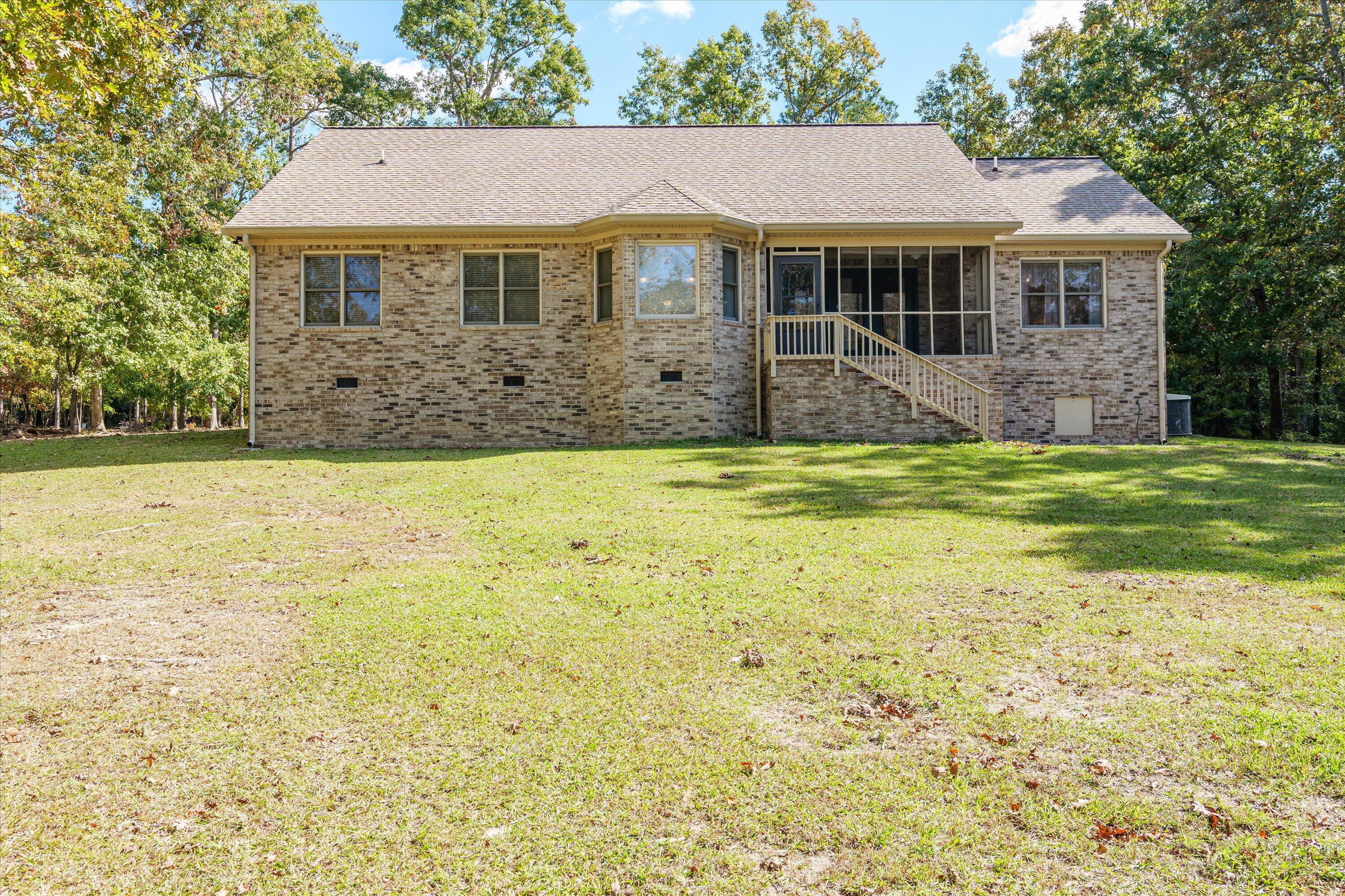 1085 Maple Ct.