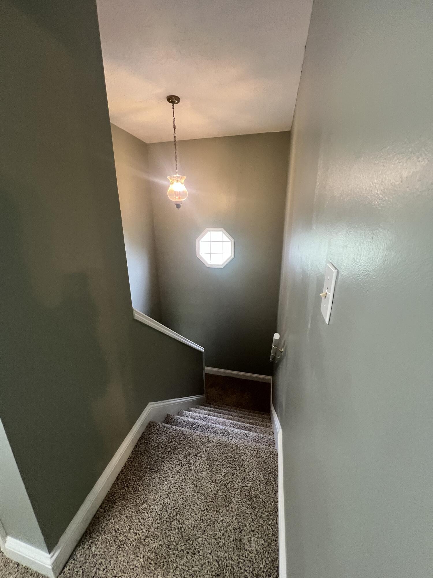901 Hunting Horn Way