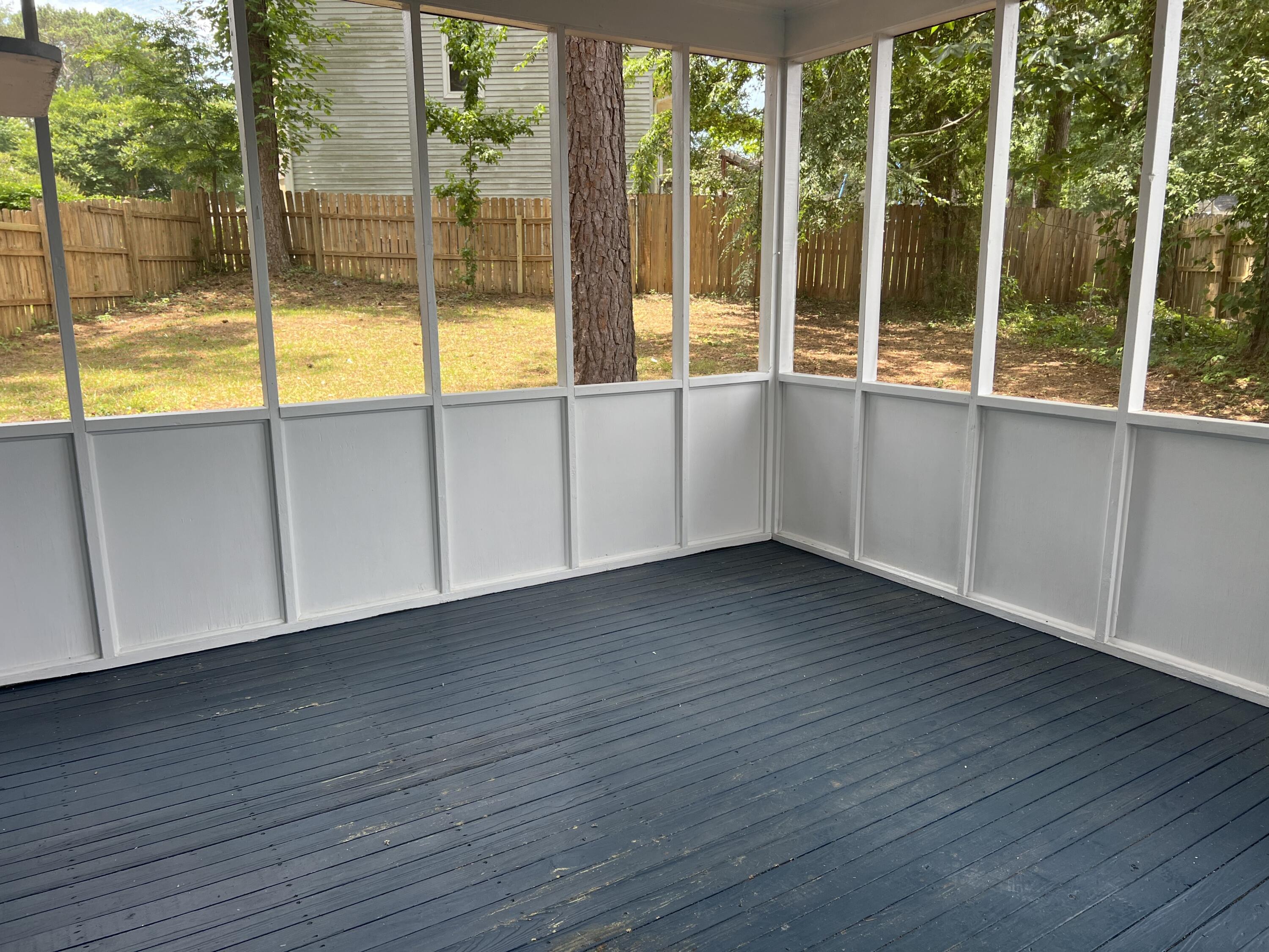 901 Hunting Horn Way