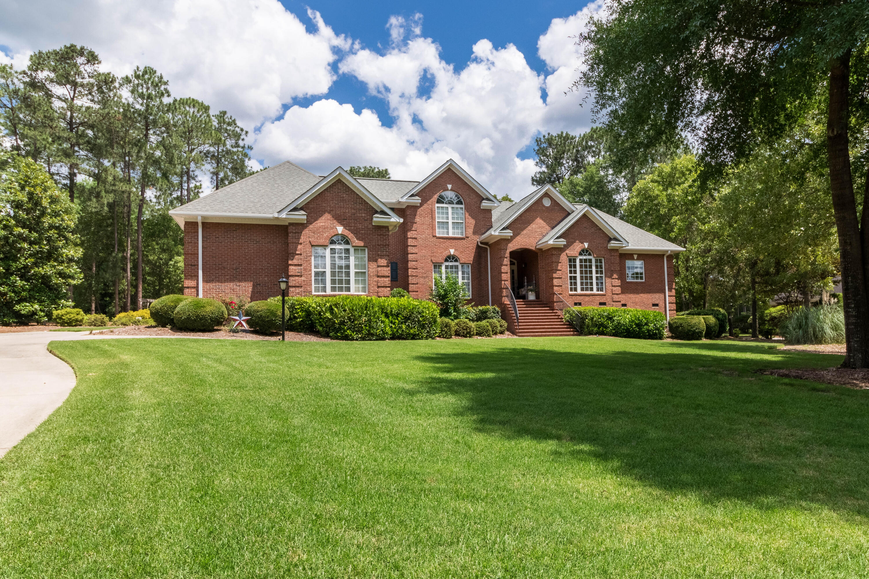 5428 Belle Mead Drive