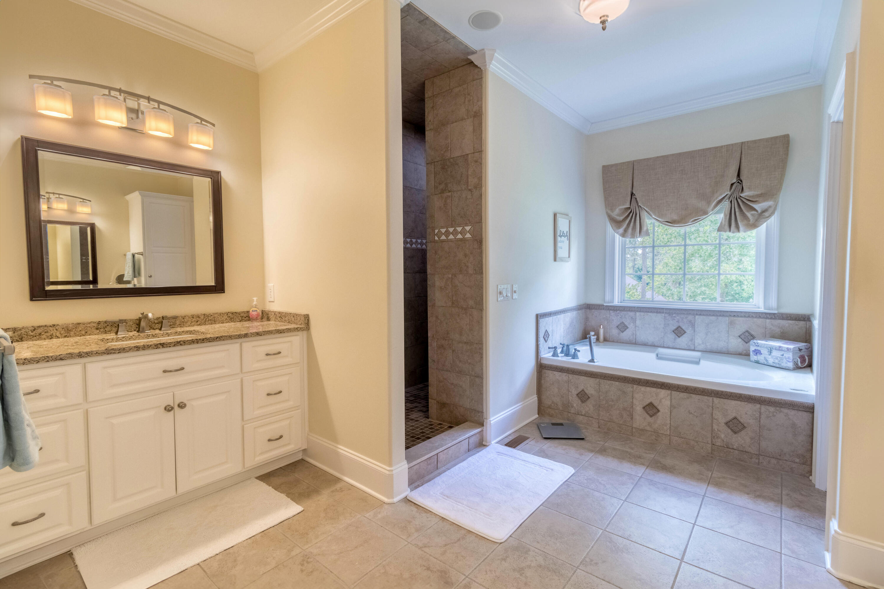 5428 Belle Mead Drive