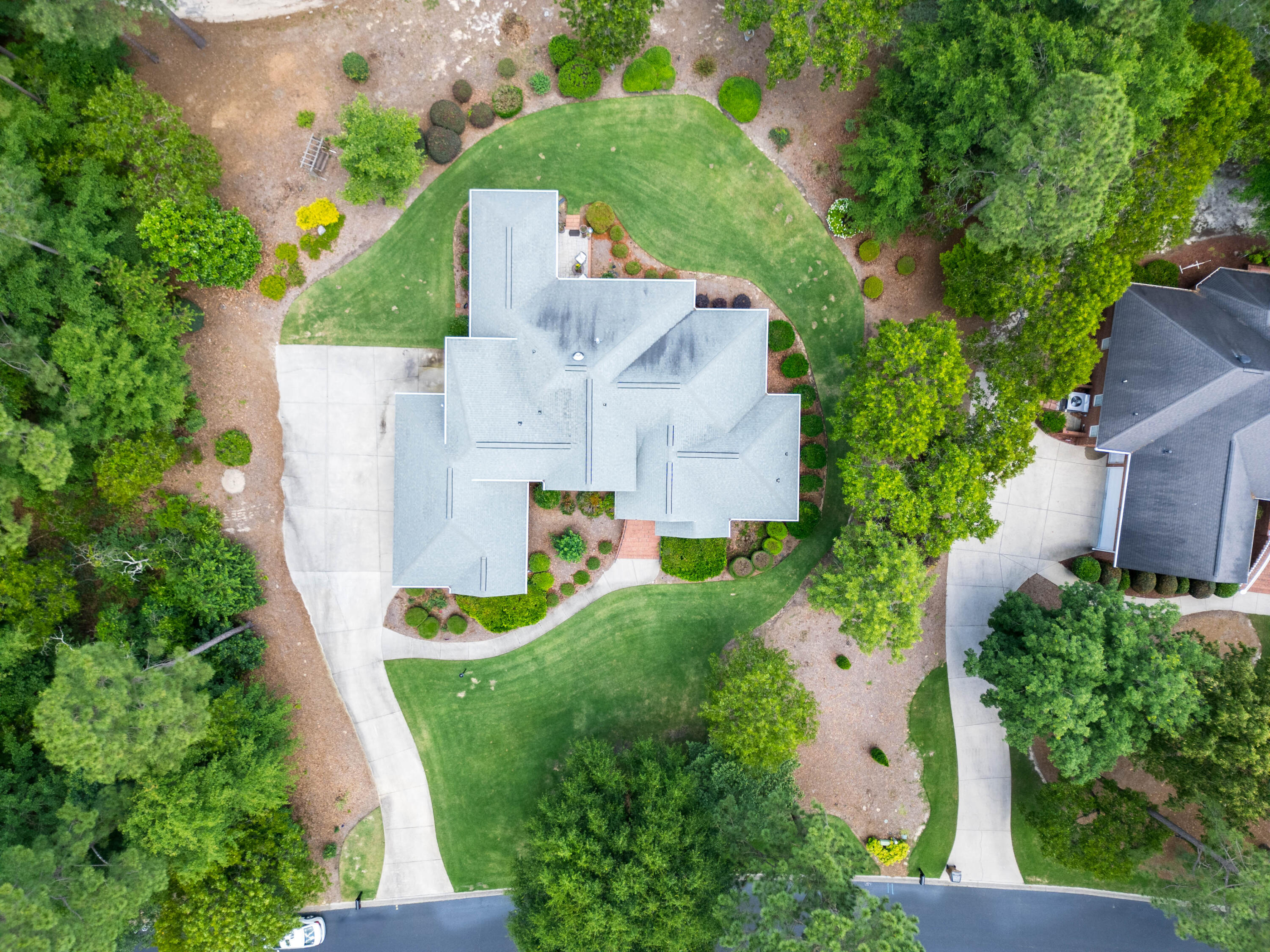 5428 Belle Mead Drive