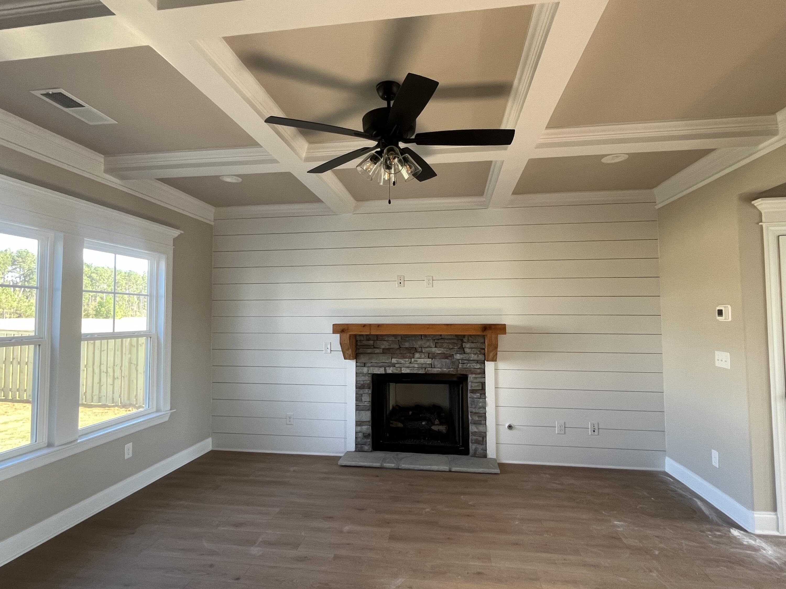 1237 Honey Lane