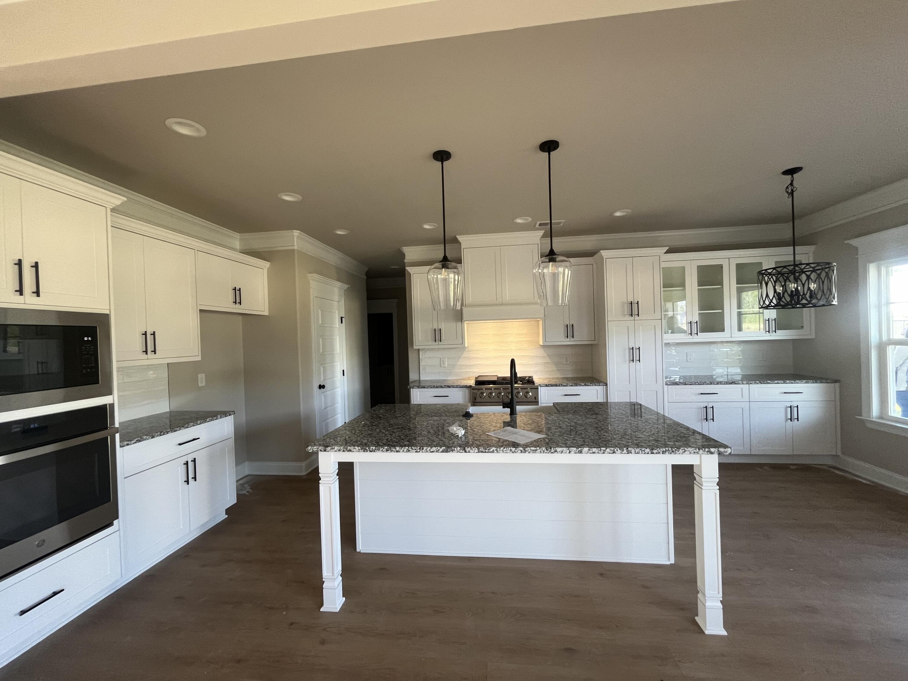 1237 Honey Lane