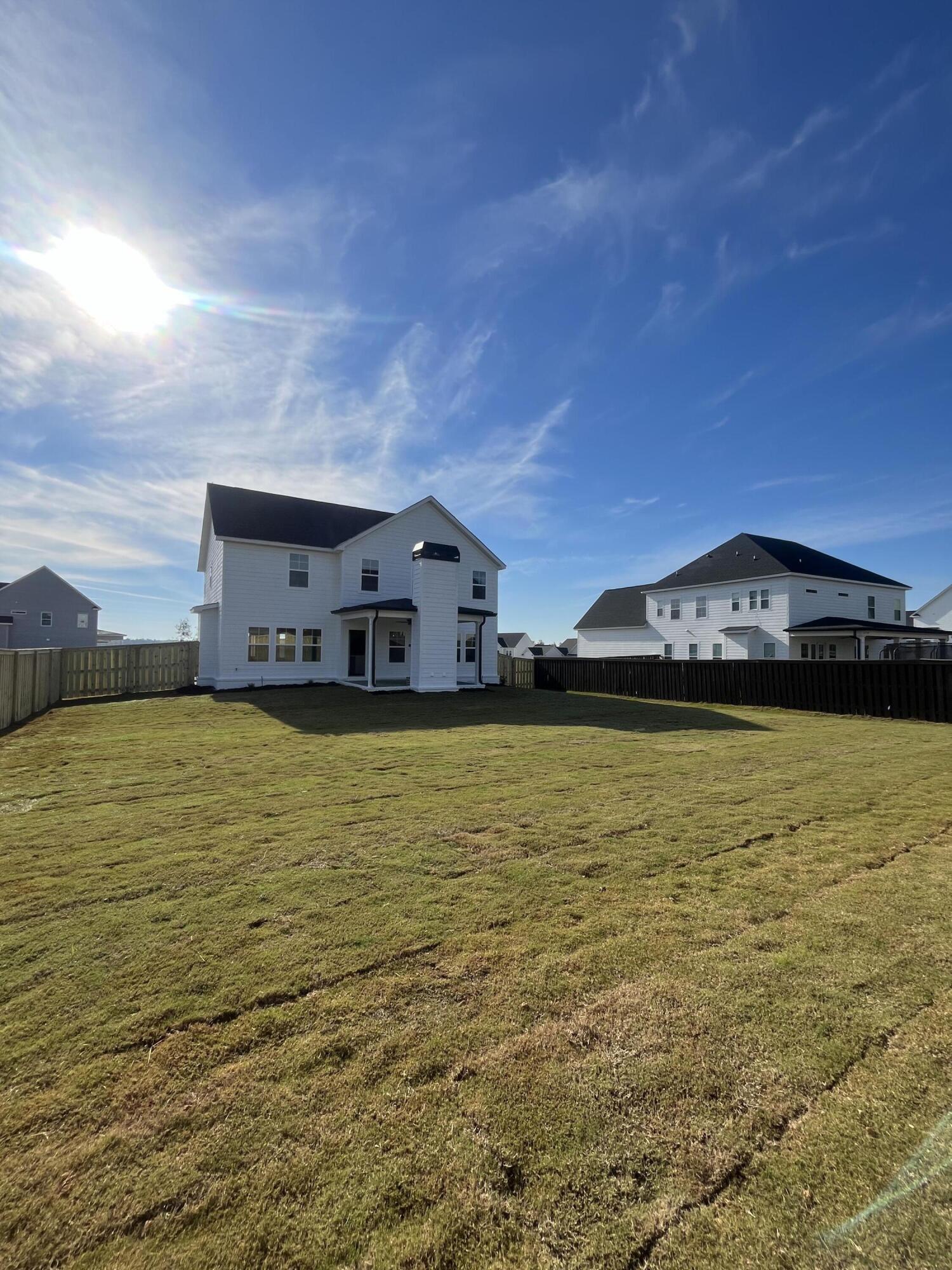 1237 Honey Lane