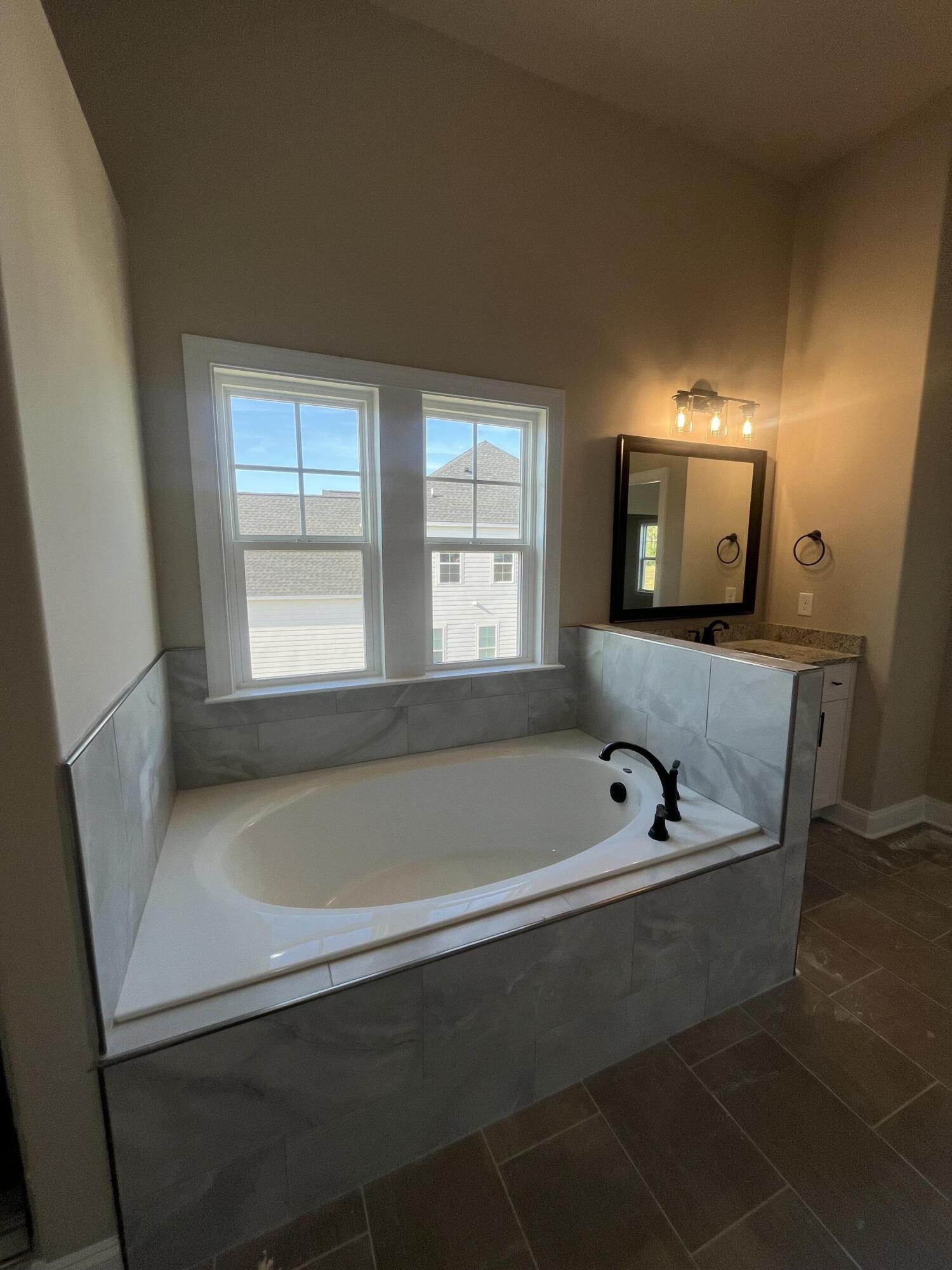 1237 Honey Lane