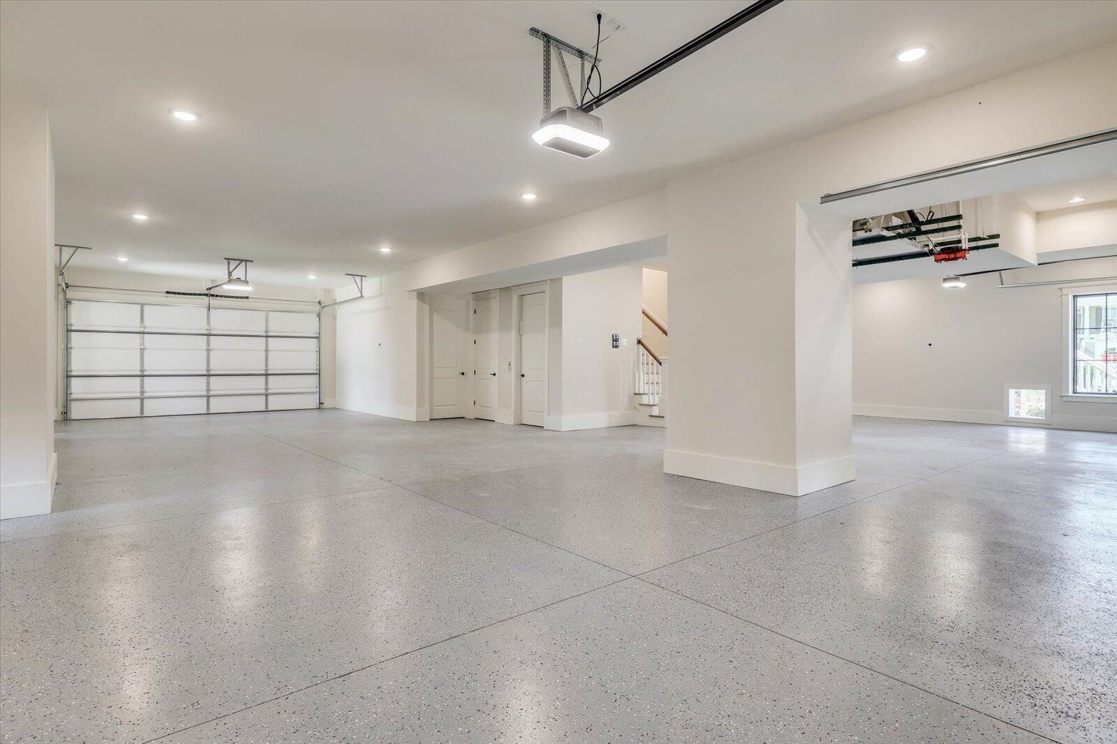 674 Rivernorth Drive
