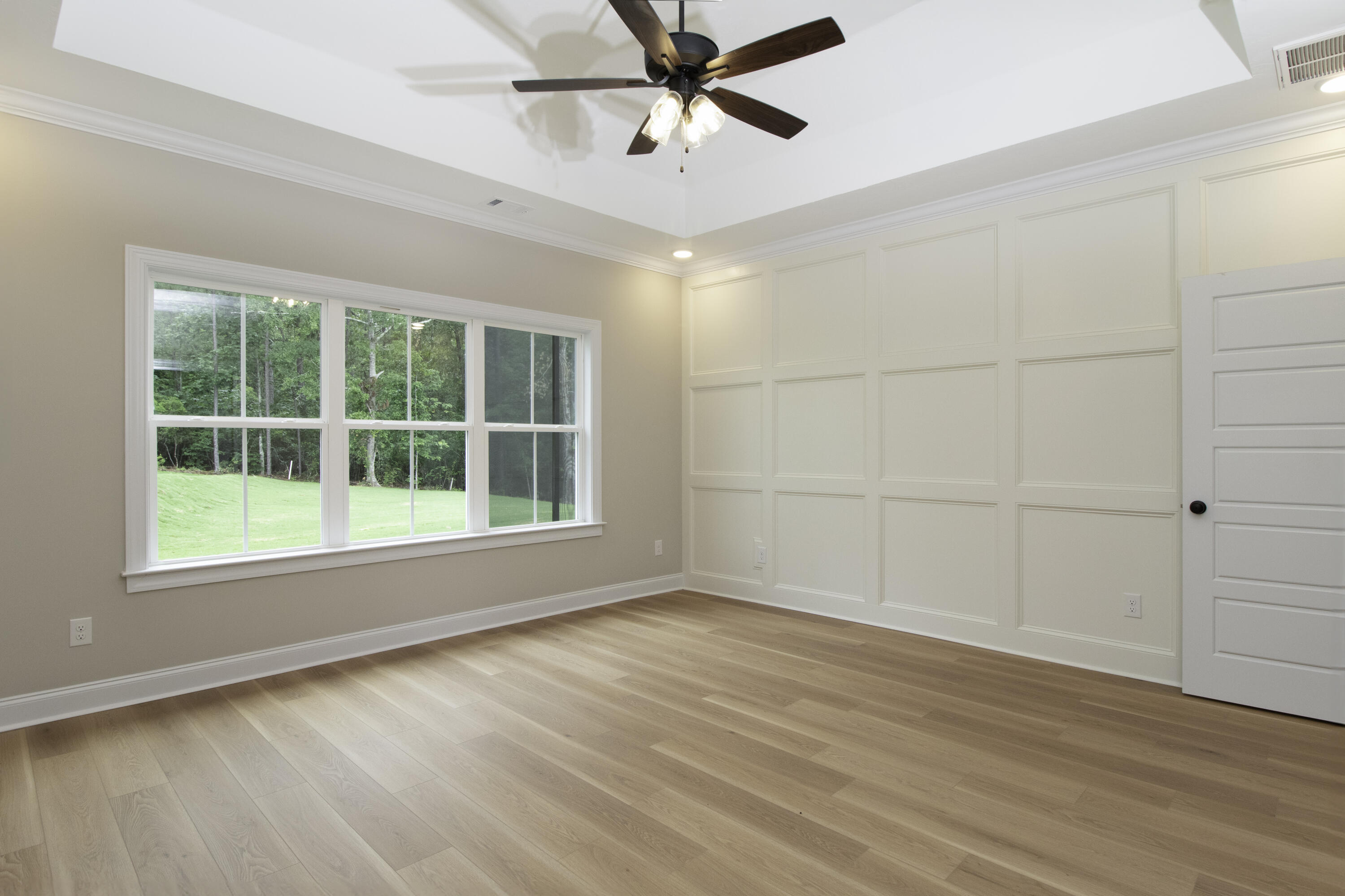 307 Whithorn Court