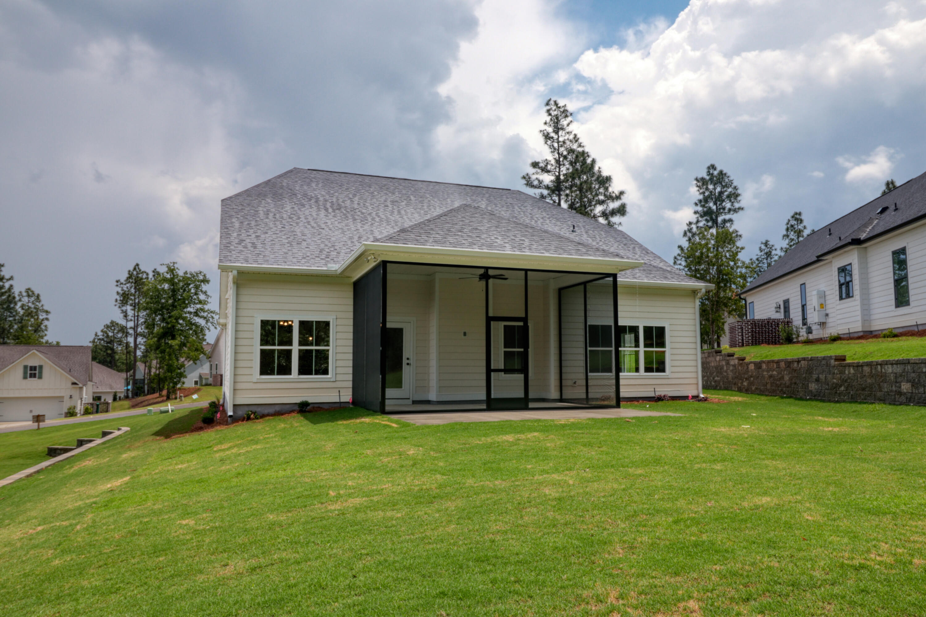 307 Whithorn Court