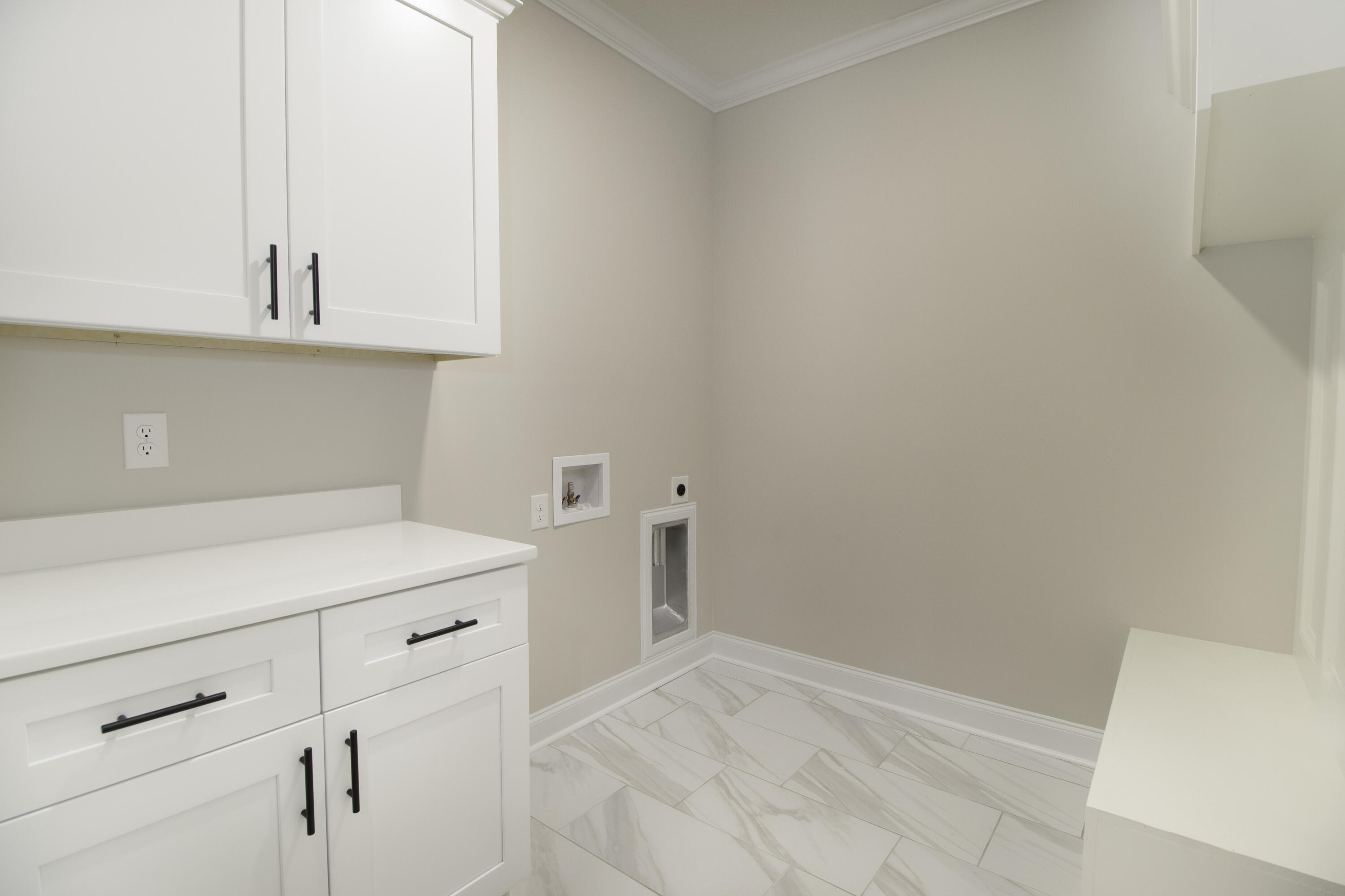 307 Whithorn Court