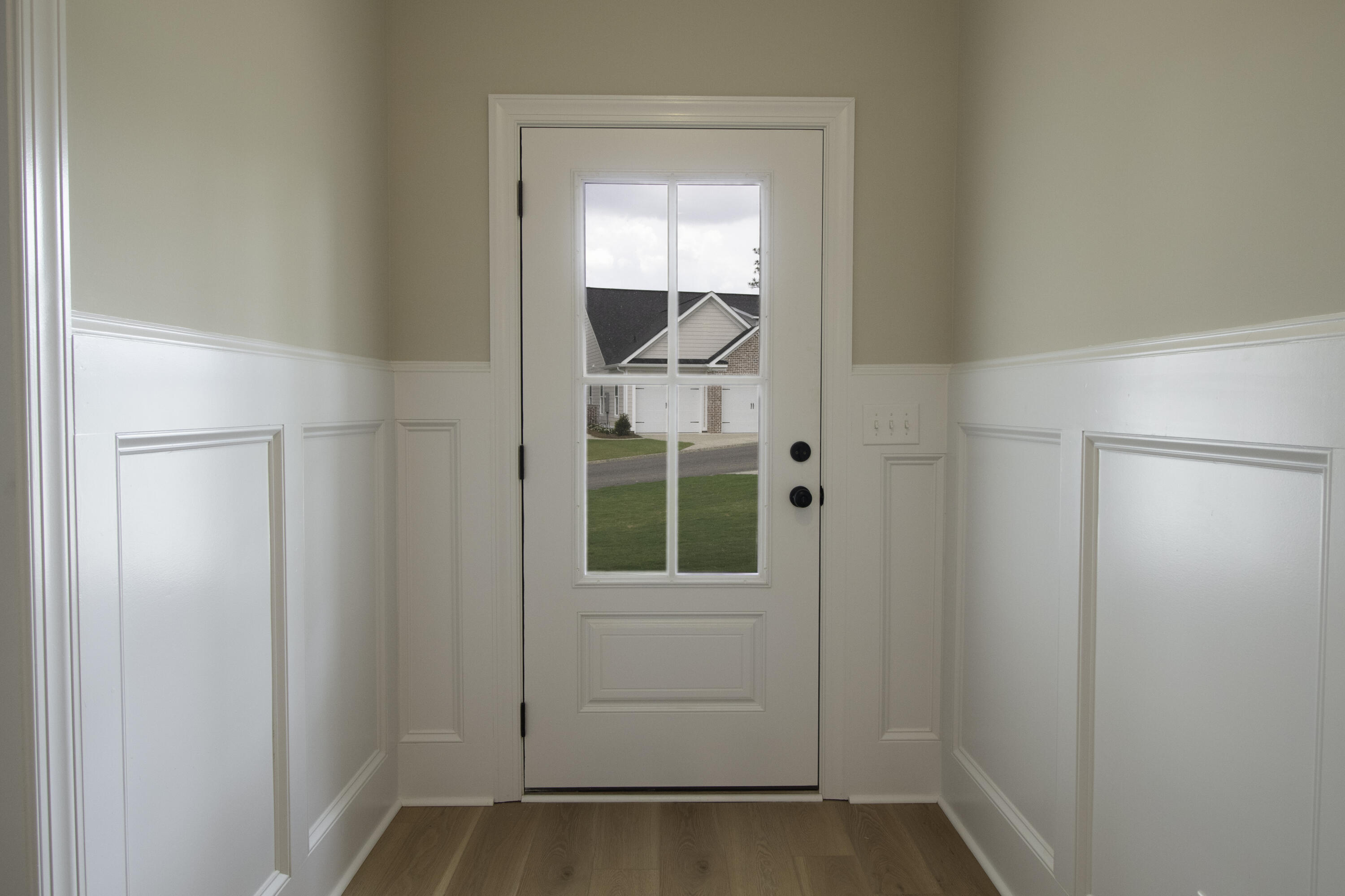 307 Whithorn Court