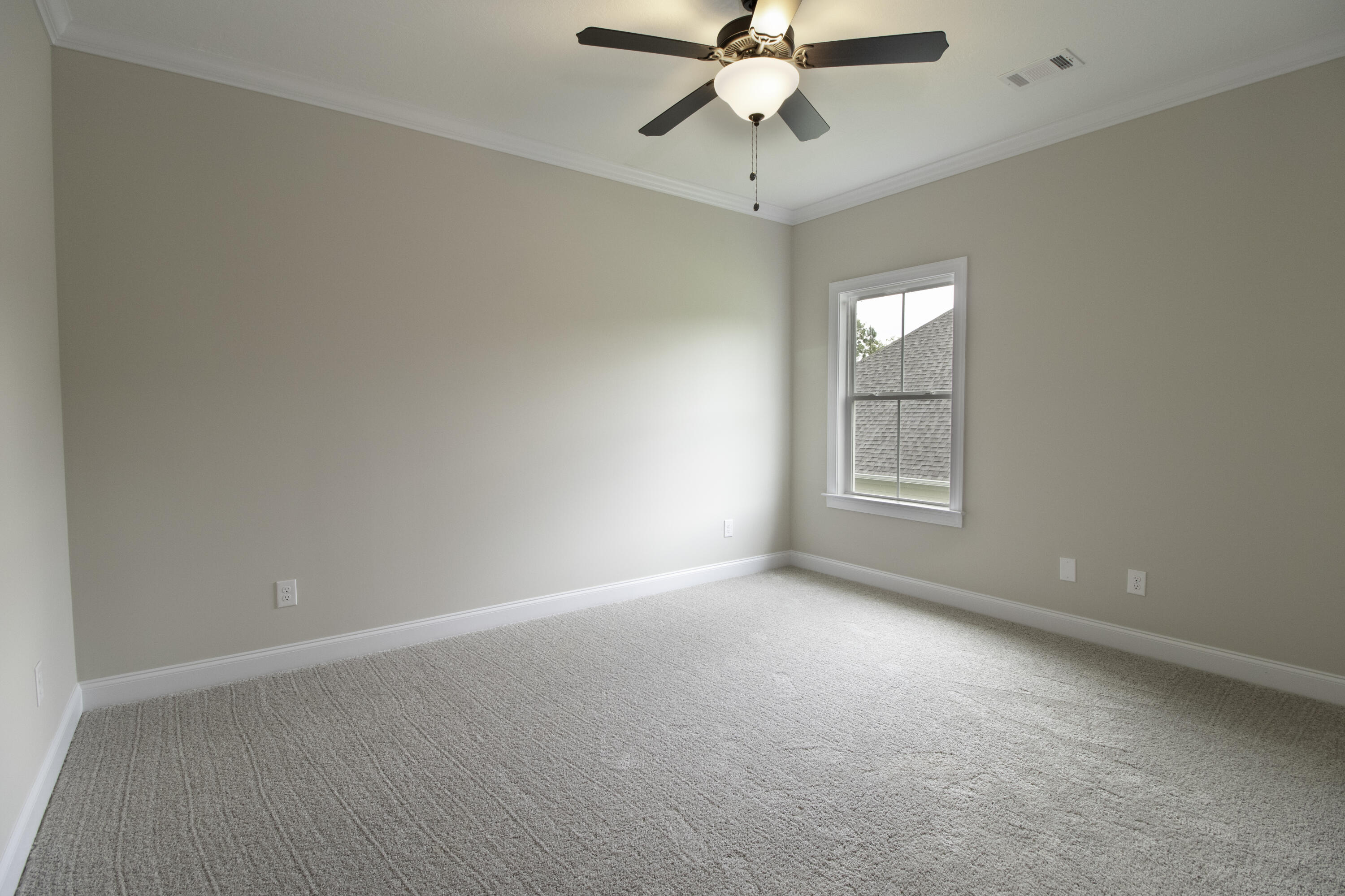 307 Whithorn Court