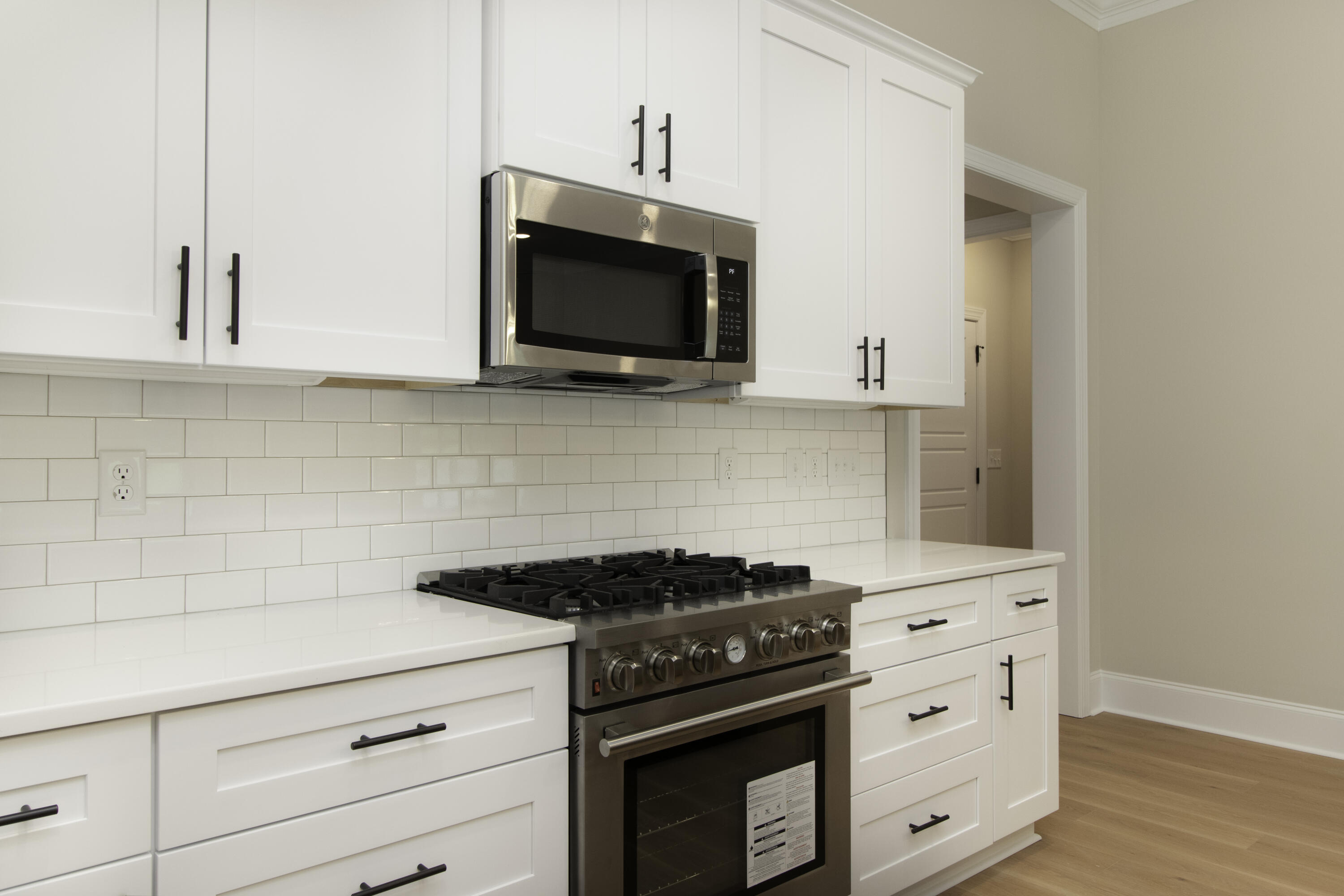 307 Whithorn Court