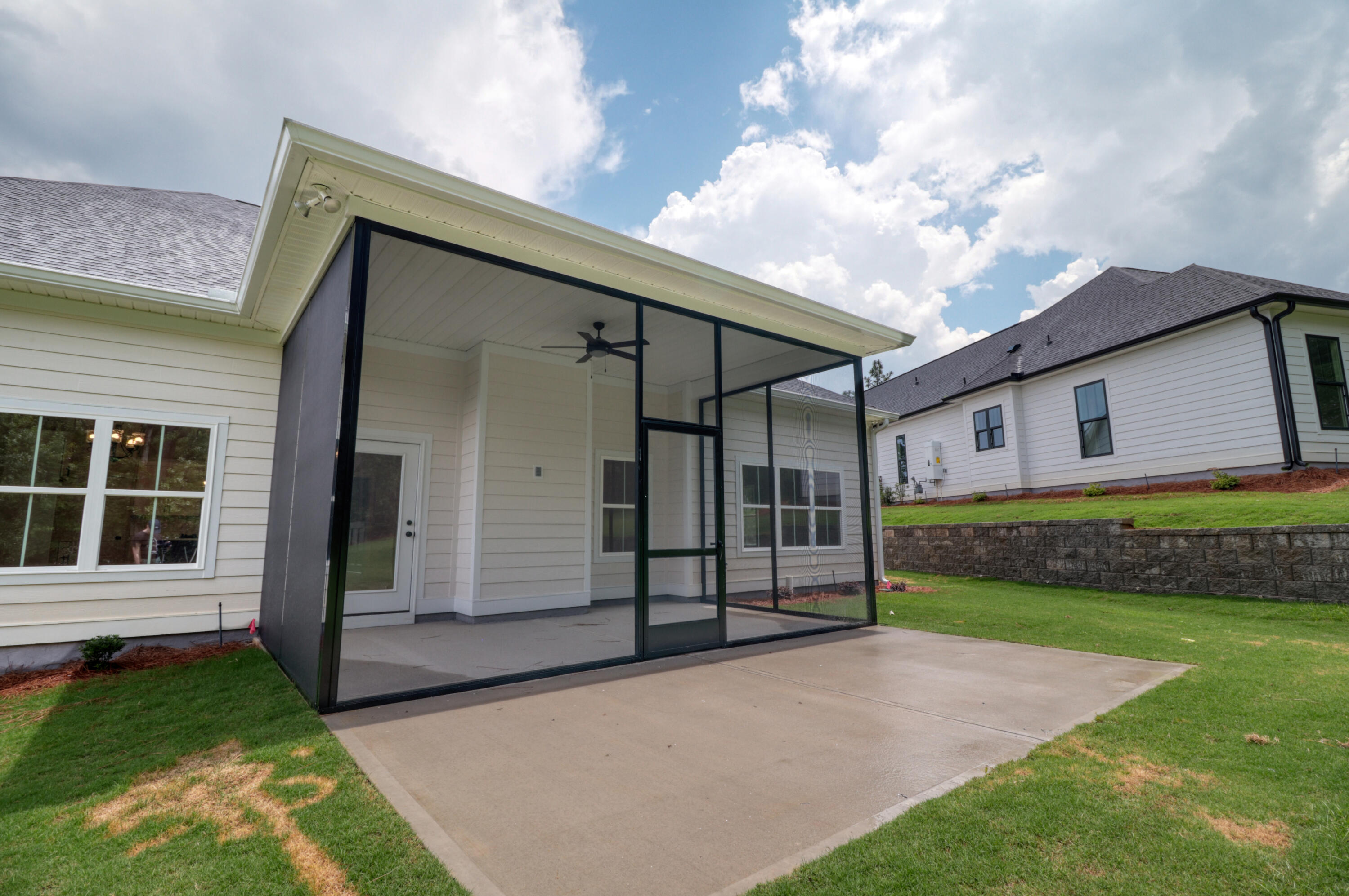 307 Whithorn Court