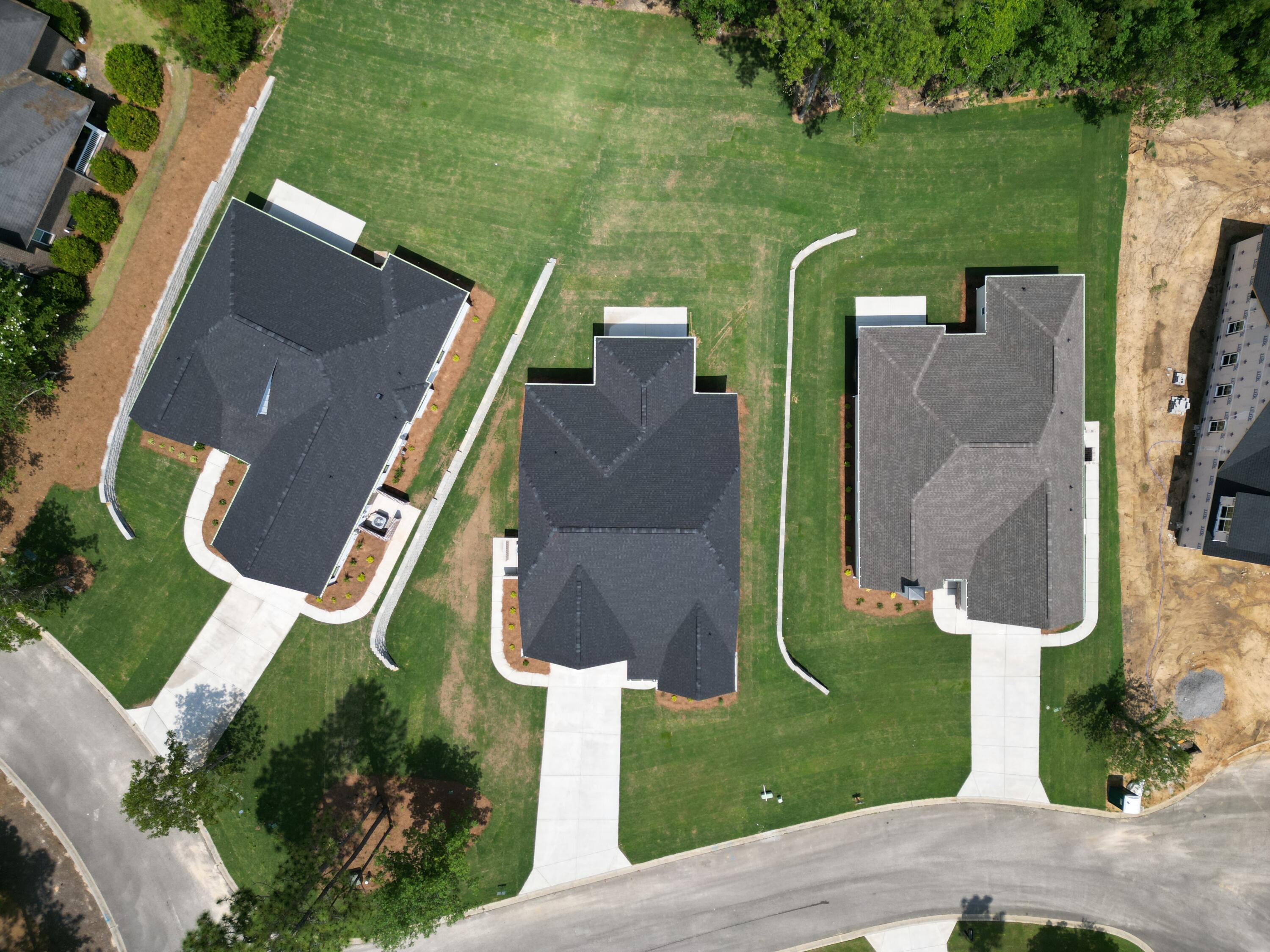 307 Whithorn Court