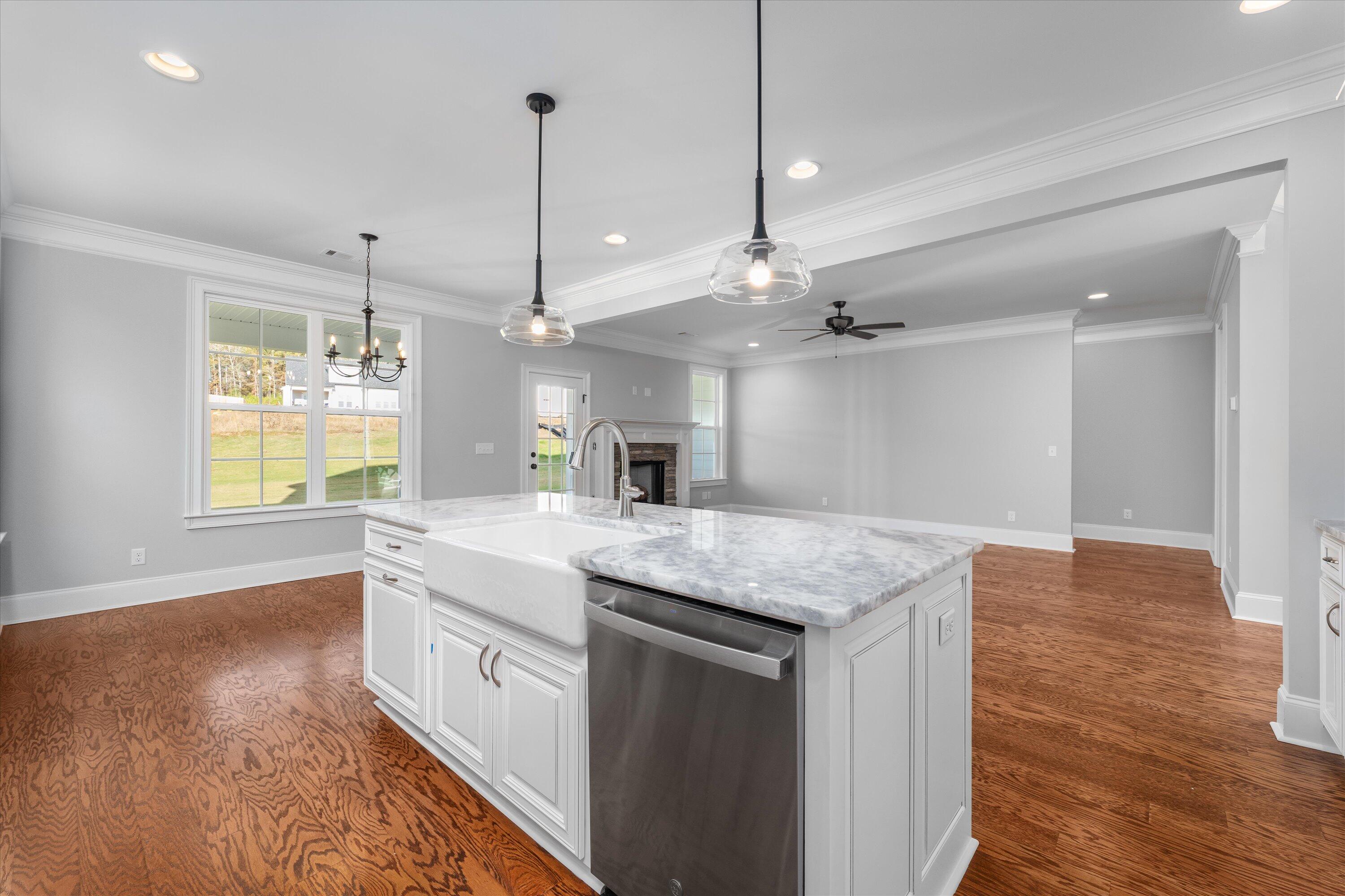 673 River Oaks Lane