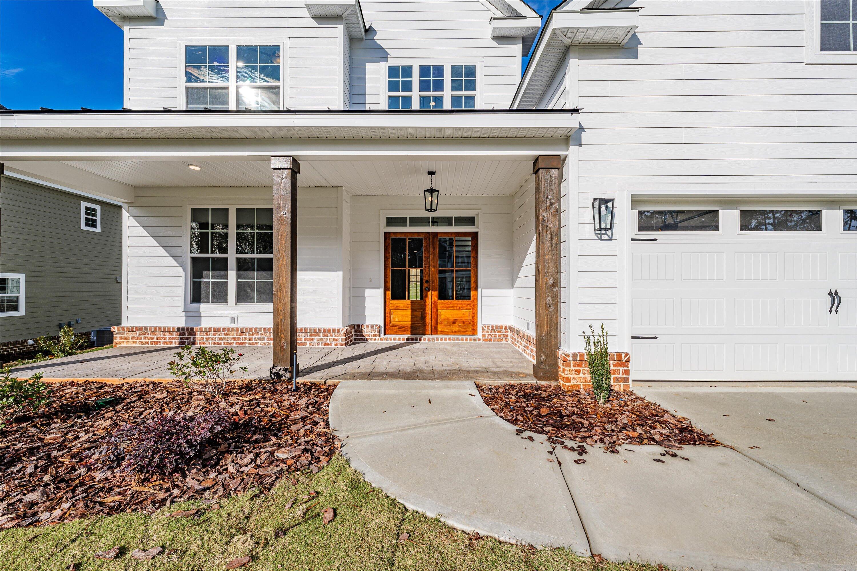 673 River Oaks Lane